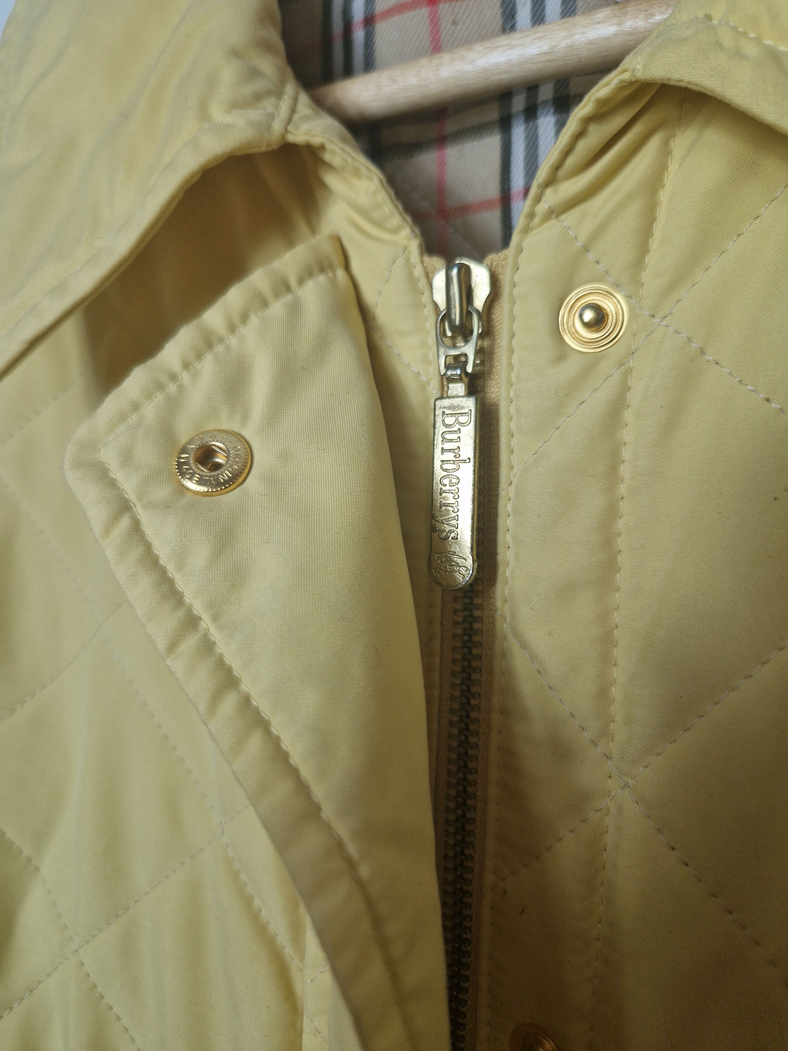 Burberry Burberry vintage yellow barn jacket Size XL / US 12-14 / IT 48-50 - 9 Thumbnail