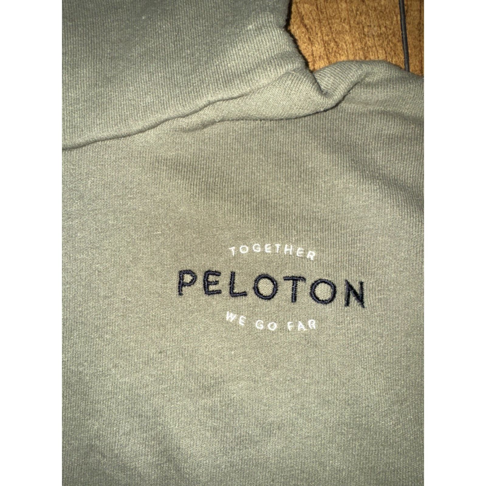 Olive VINTAGE Peloton Women’s Olive Green Cozy Funnel Neck Sweater Medium 23x23 Size M / US 6-8 / IT 42-44 - 2 Thumbnail