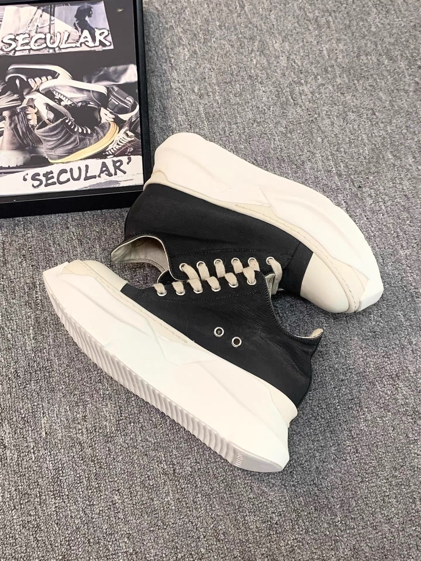 Rick Owens Rick Owens 24SS Tank Sole Low Converse Sneakers K34 Size US 6 / IT 36 - 6 Thumbnail