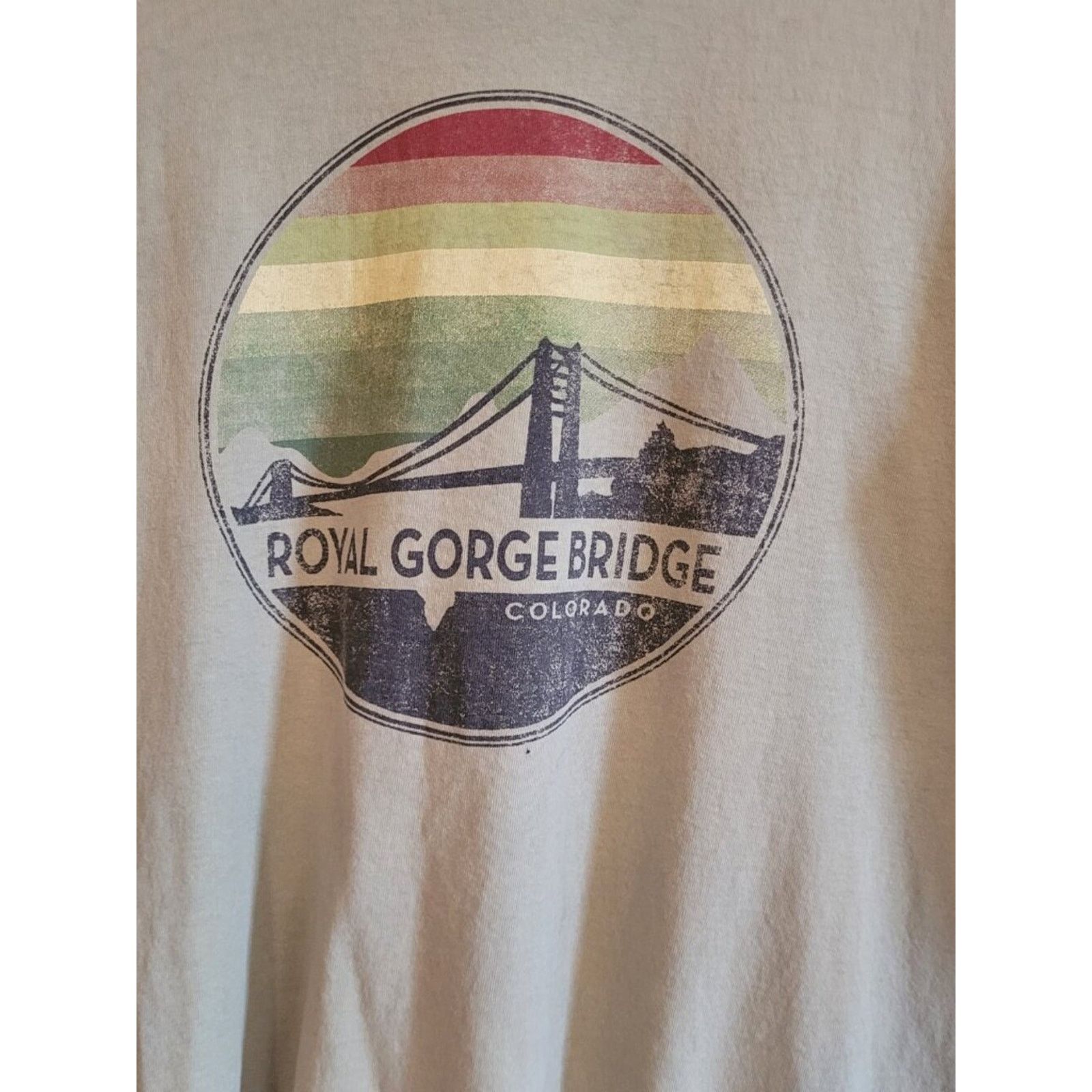 Gildan Royal Gorge Bridge Colorado Graphic Tee Green Large Size US L / EU 52-54 / 3 - 3 Thumbnail