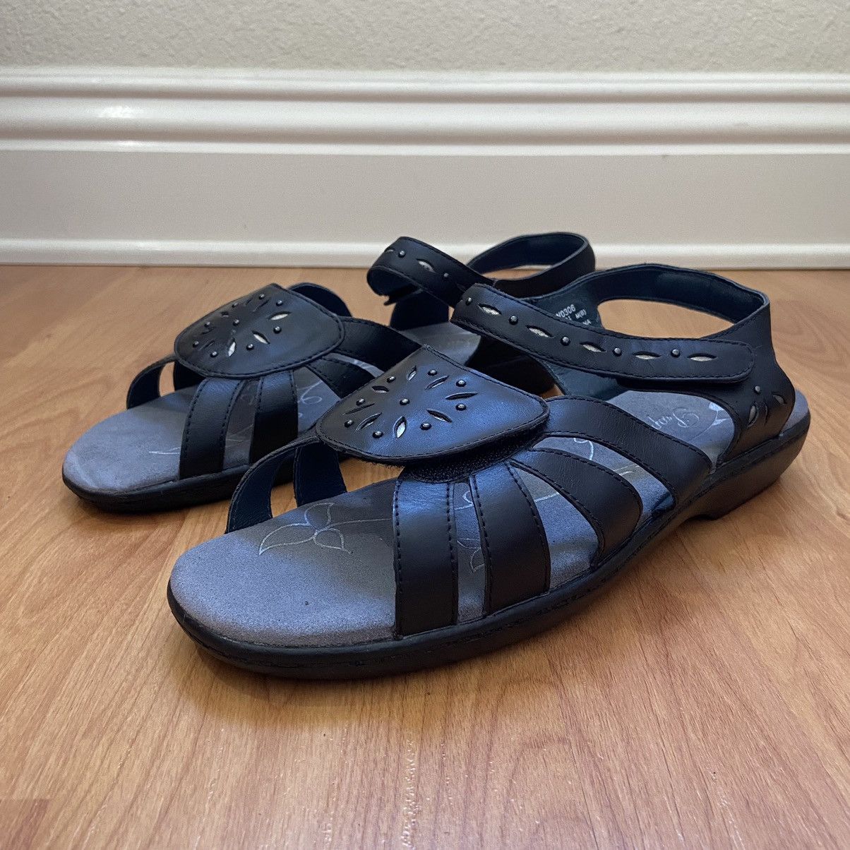 Other Propet Women’s Black Sandals Size 9.5 M(B) Size US 9.5 / IT 39.5 - 1 Thumbnail