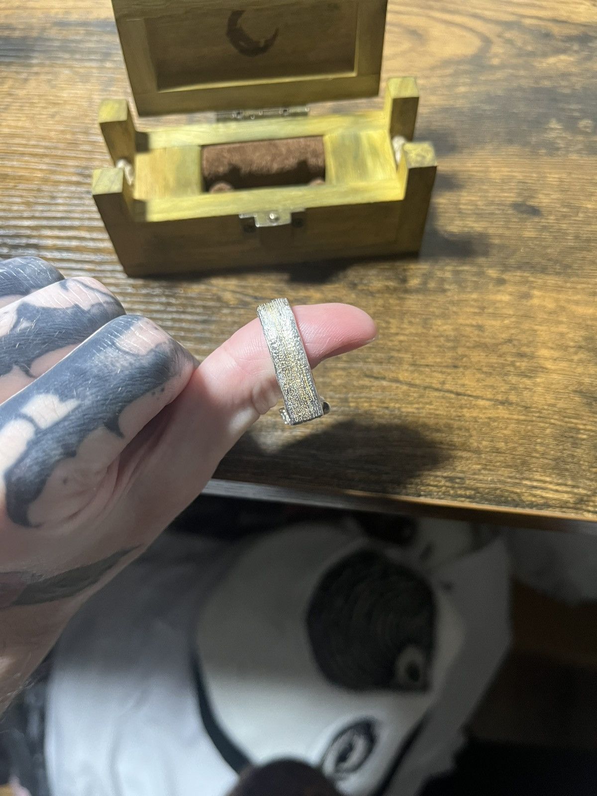 Other Louisvisuals cod zombies mystery box ring size 10 Size ONE SIZE - 7 Thumbnail