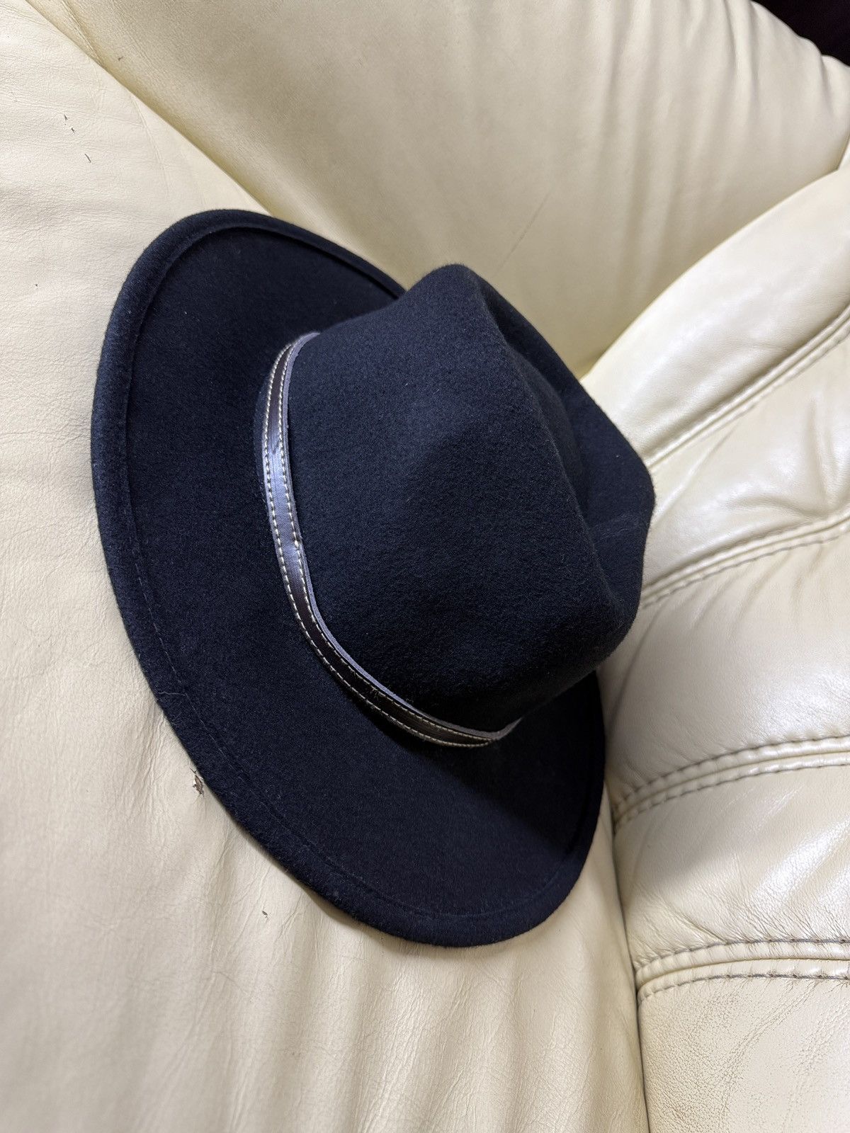 Vintage Vintage Y2K Atrium Black Wool Hat Waterproof leather strap Size ONE SIZE - 9 Thumbnail