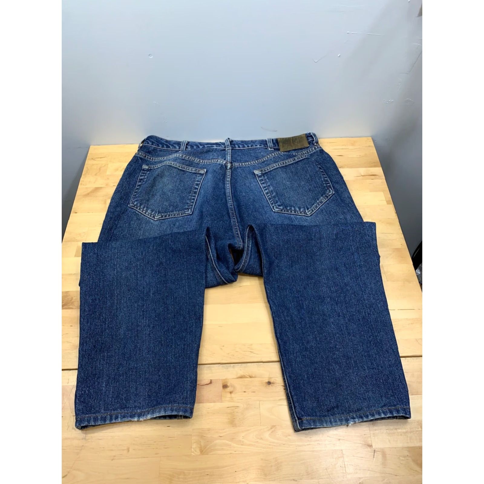 Calvin Klein VINTAGE Calvin Klein Denim Jeans Mens 40x26 Medium Wash Blue USA Jeans Men 40 26 Straight Blue USA Mens Size US 40 / EU 56 - 4 Thumbnail