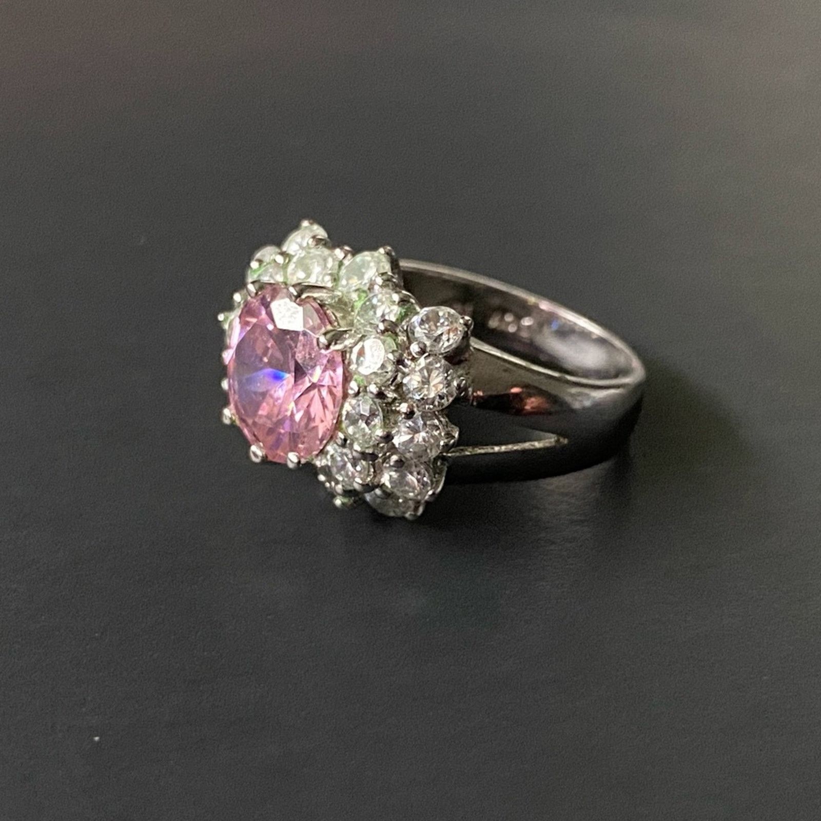 Vintage Costume Pink Rose Quartz And CZ Stone Ring Size ONE SIZE - 10 Thumbnail