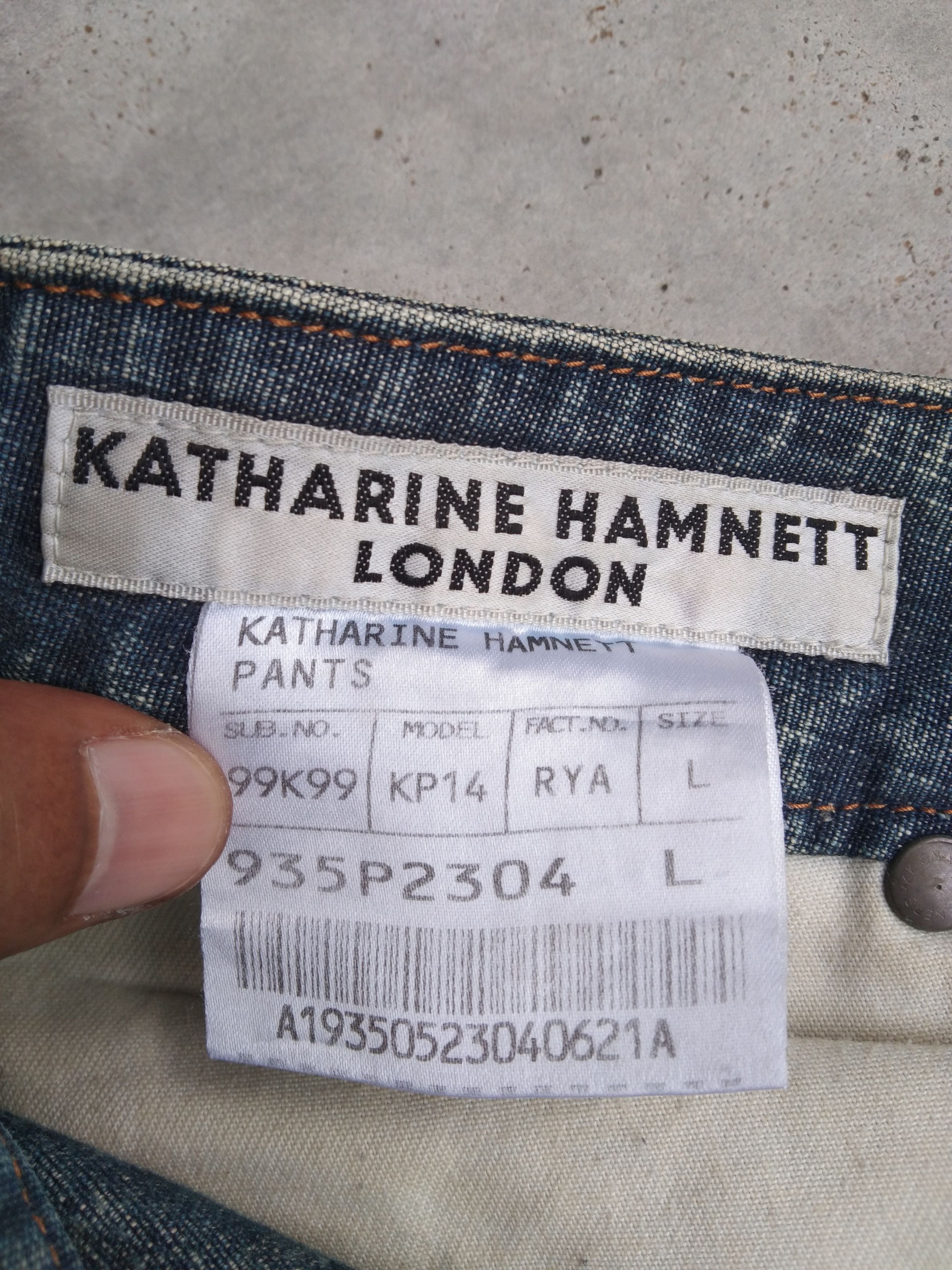 Katharine Hamnett London Vintage Katharine Hamnett London MudWash BootCut Jeans 31x32 Size US 31 - 9 Thumbnail