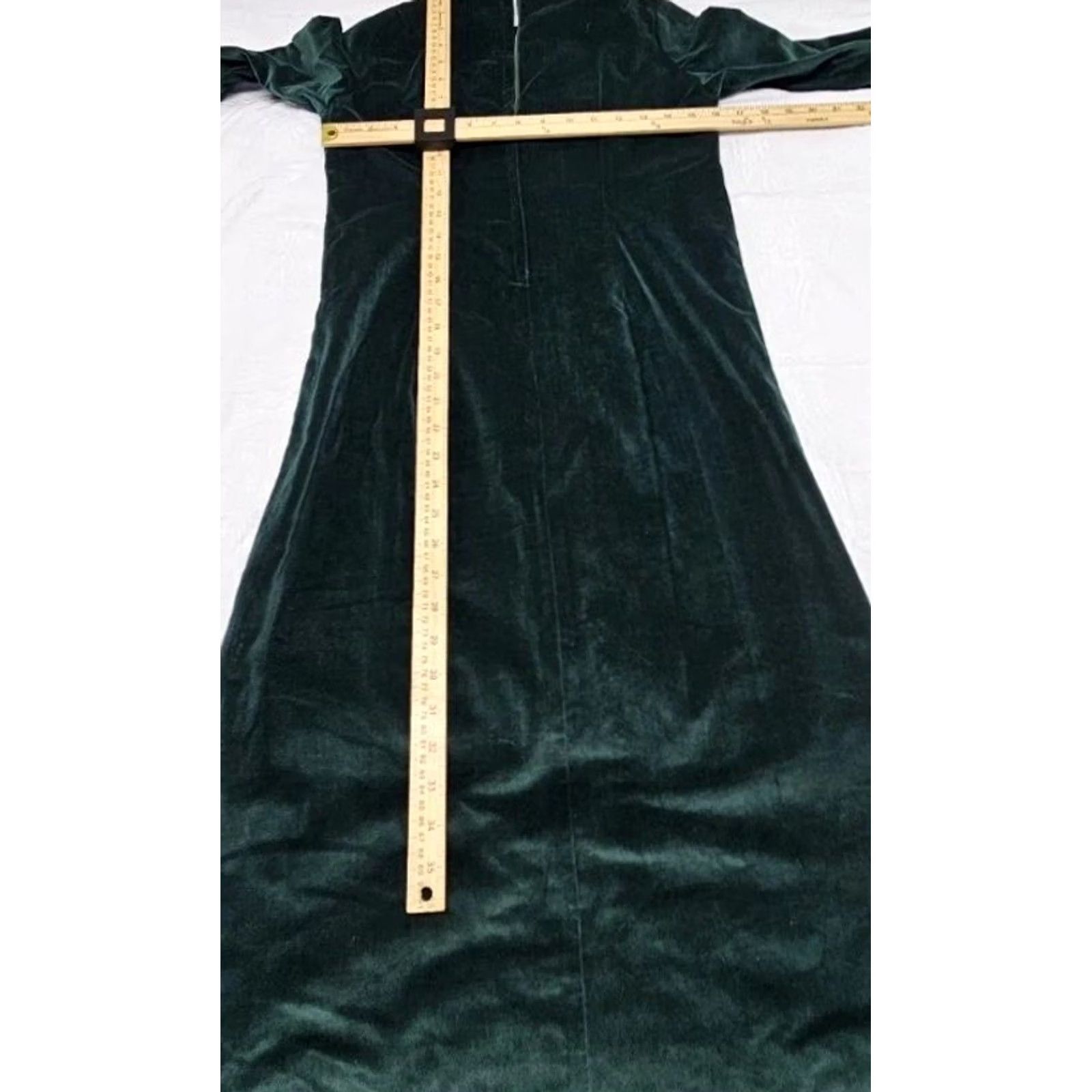 Velvet VINTAGE 60s 70s Emerald Green Velvet Mod Shift Dress White Trim 3/4 Sleeve Holiday S/M Womens Size S / US 4 / IT 40 - 7 Thumbnail
