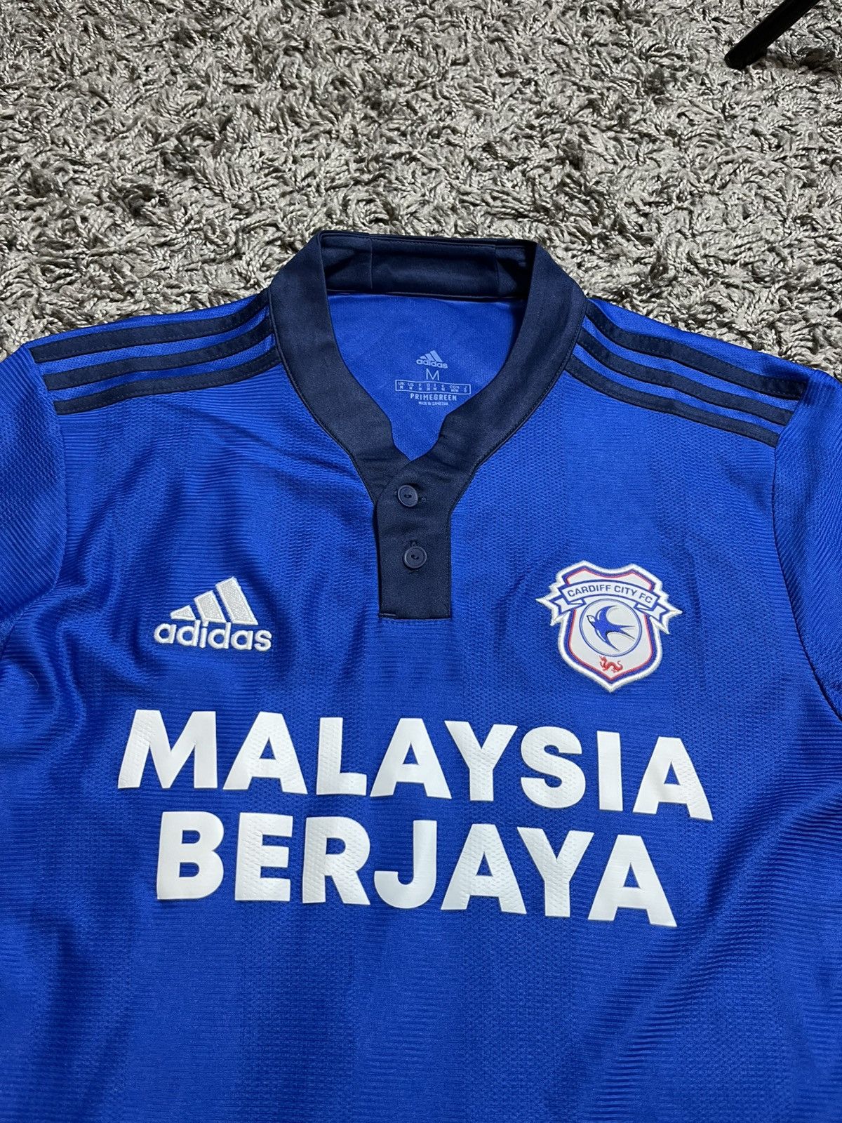 Adidas ADIDAS CARDIFF CITY 2021/22 FOOTBALL SOCCER JERSEY T-SHIRT Size US M / EU 48-50 / 2 - 2 Thumbnail