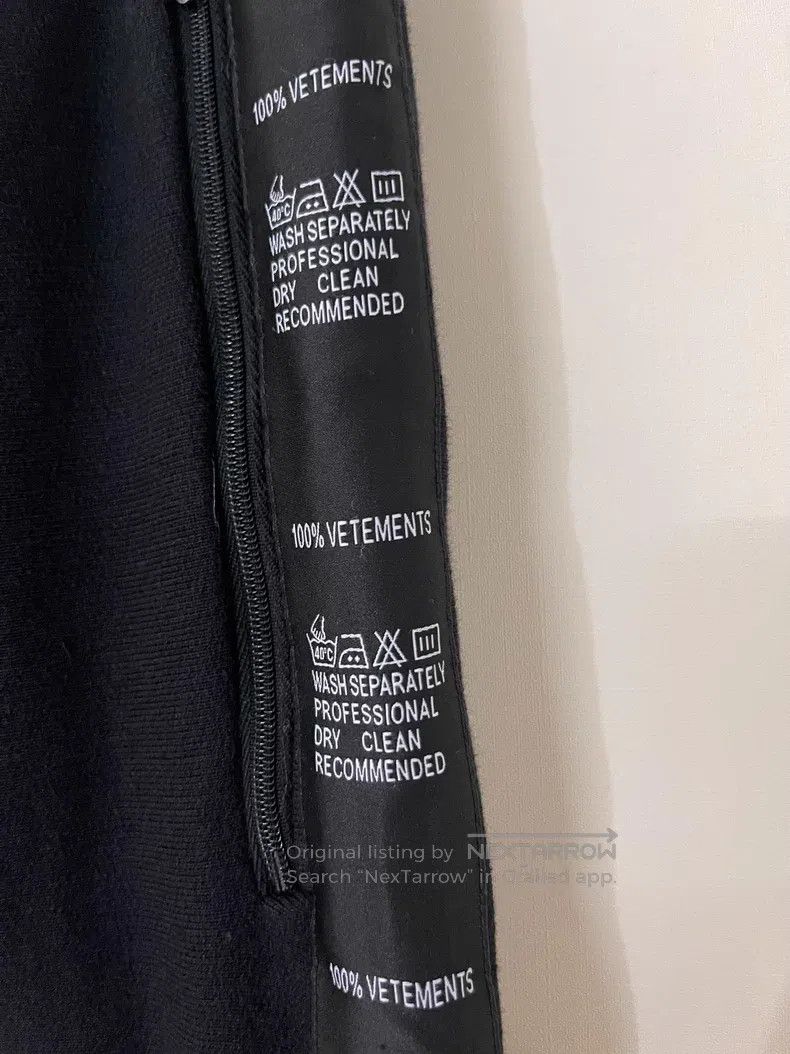 Other Vetements size M Side washed label pants Size US 27 - 2 Thumbnail