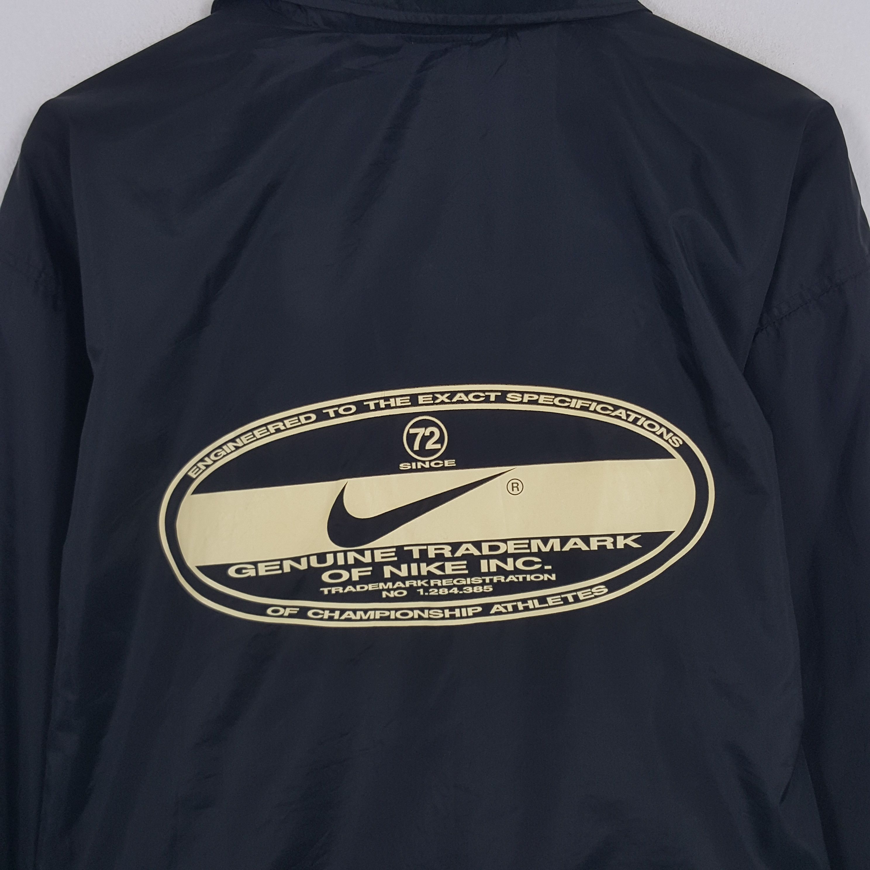 Nike × Vintage Vintage Nike Swoosh Logo Button Windbreaker Jacket Size US L / EU 52-54 / 3 - 2 Thumbnail