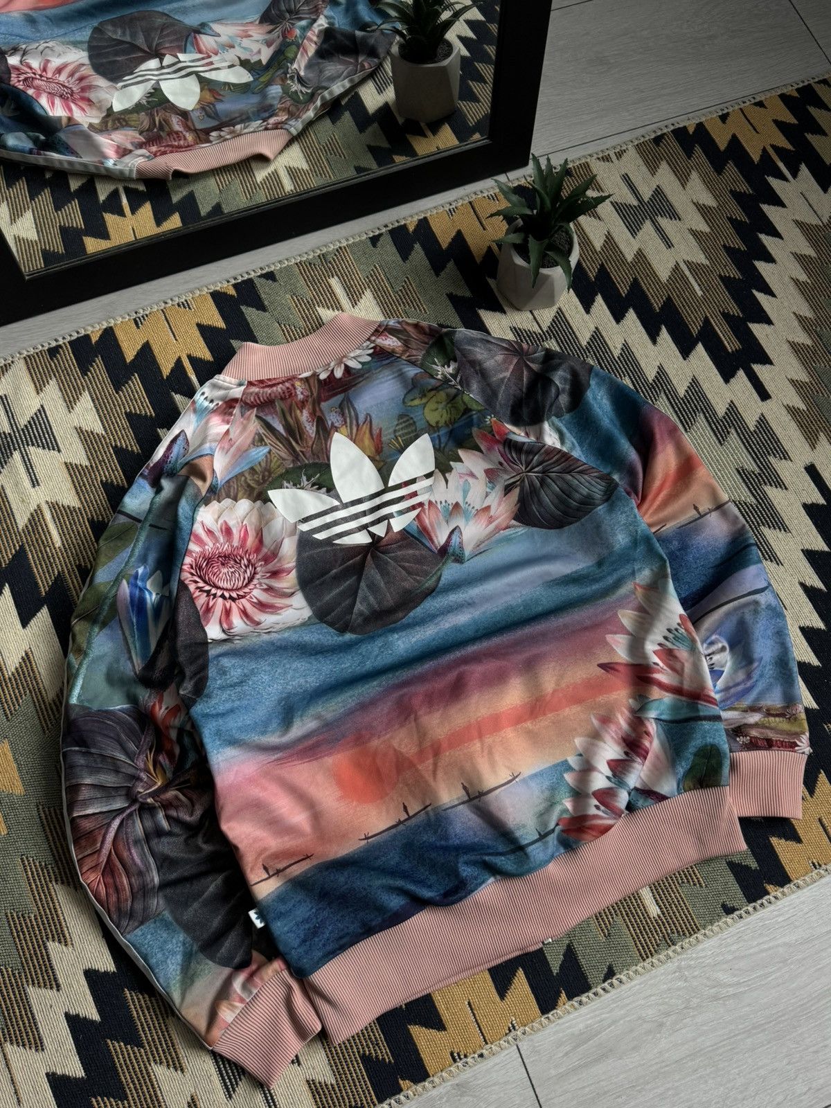 Adidas RARE❗️Vintage Adidas Originals Trefoil Floral Jacket Size S / US 4 / IT 40 - 8 Thumbnail