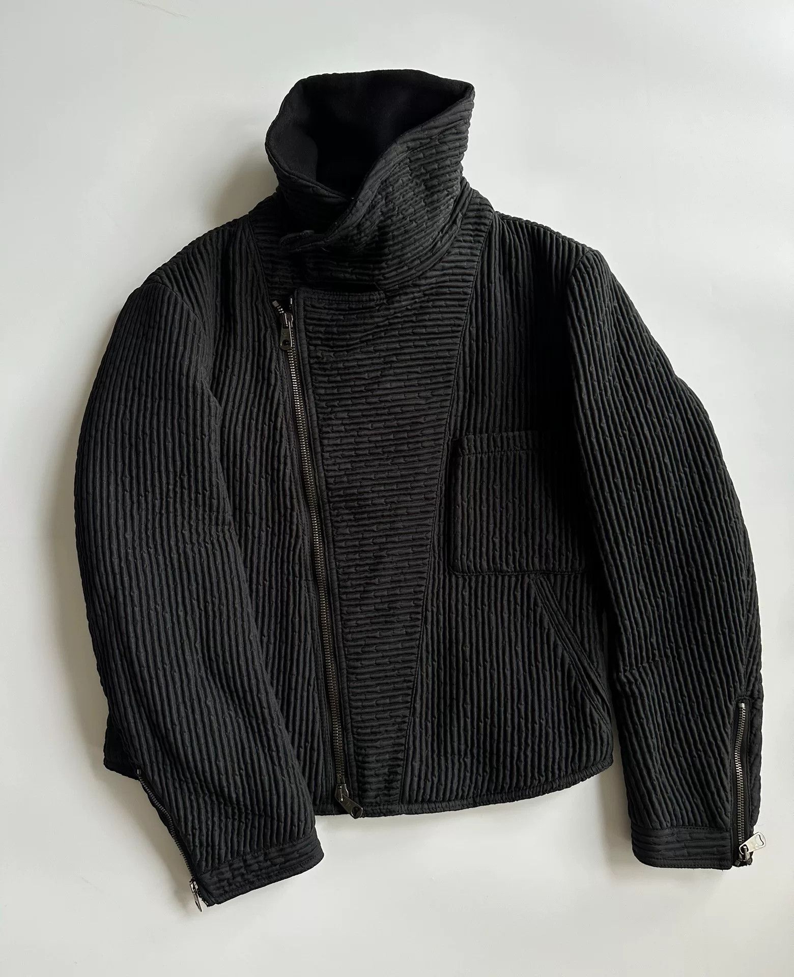 Emporio Armani Emporio Armani Motorcycle Jacket with Unique Collar Size US S / EU 44-46 / 1 - 1 Thumbnail