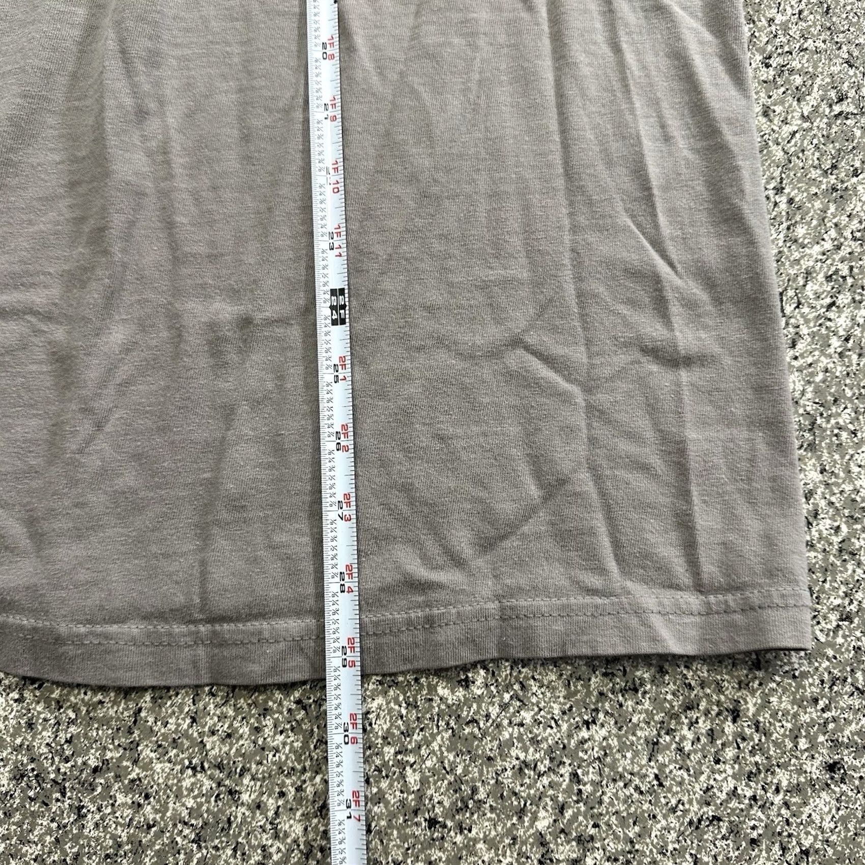 Harley Davidson VINTAGE Harley-Davidson Shirt Mens XL Gray Cotton Graphic Print Short Sleeve Crew Neck 2000s Biker Motorcycle Size US XL / EU 56 / 4 - 6 Thumbnail