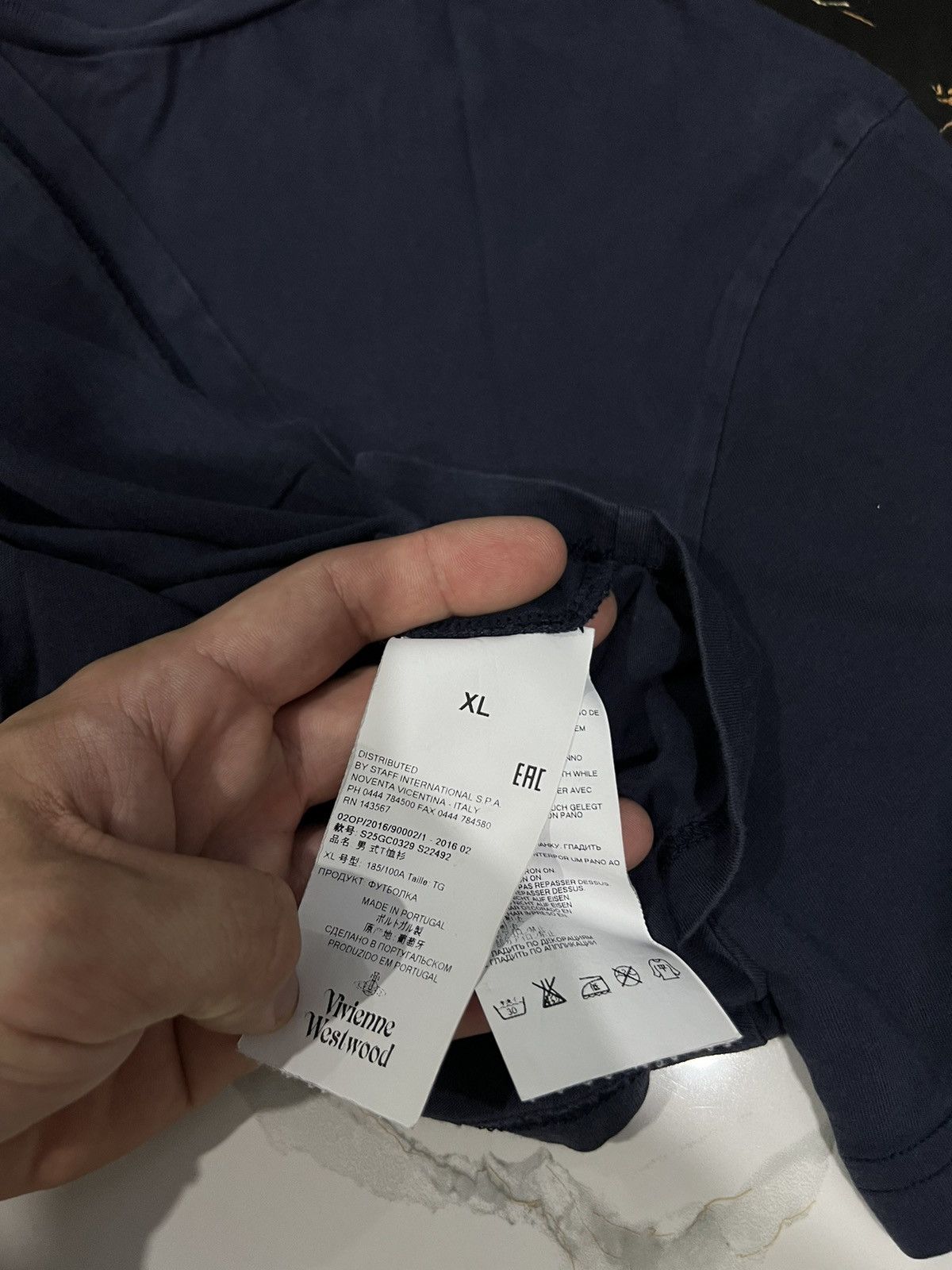 Vintage × Vivienne Westwood VIVIENNE WESTWOOD RETRO RARE Y2K SMALL LOGO TEE Size US XL / EU 56 / 4 - 4 Thumbnail