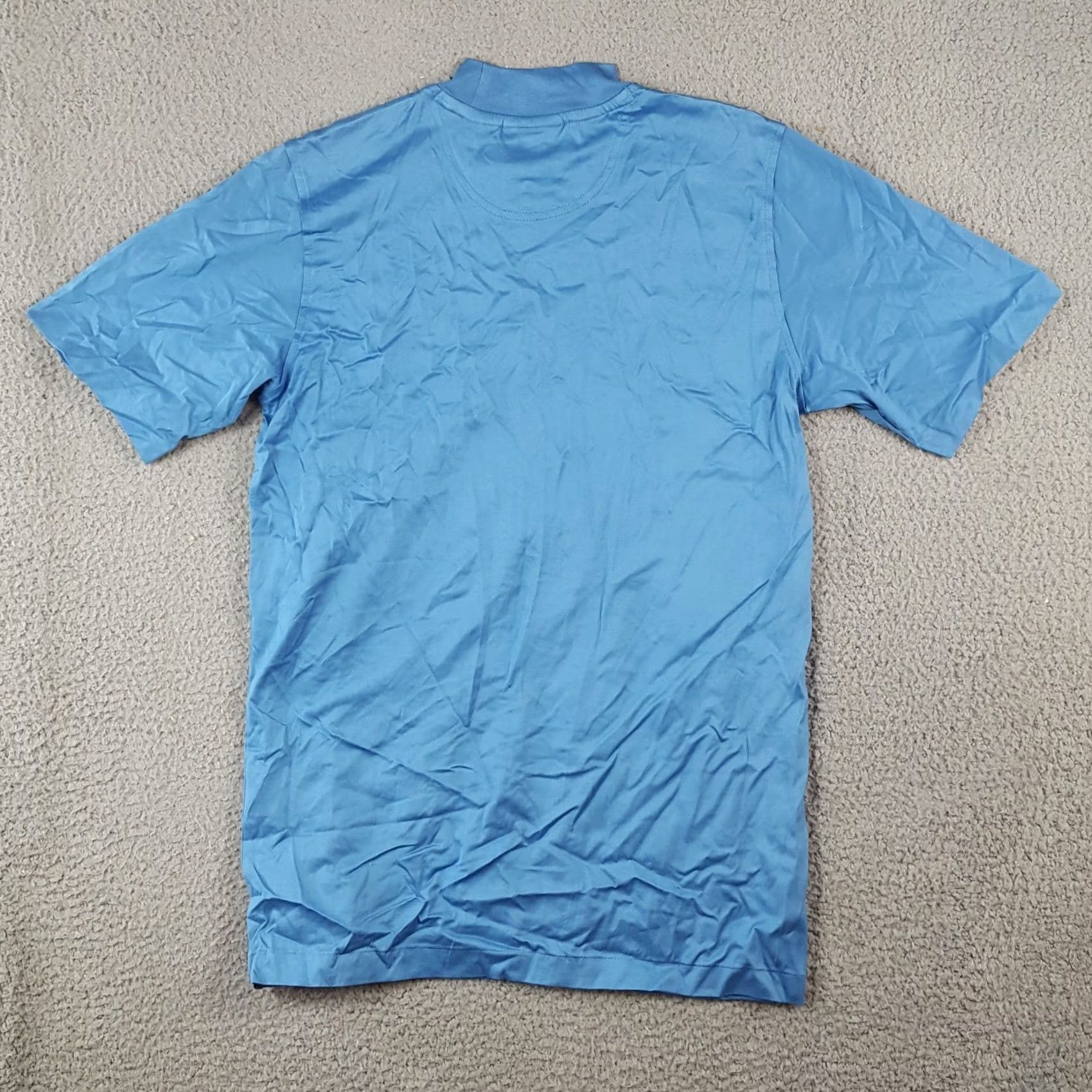 Vintage VINTAGE Outer Banks T-Shirt Shorts Sleeve Mock Turtle Neck Men S Blue Cotton Embroidered Logo 90s 00s Preppy Vintage Mens Shirt S Size 36R - 4 Thumbnail