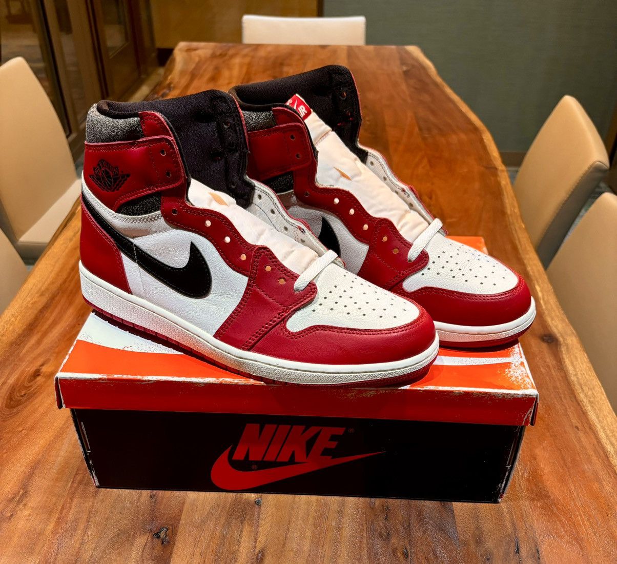 Nike Jordan 1 Chicago Lost and Found | Grailed