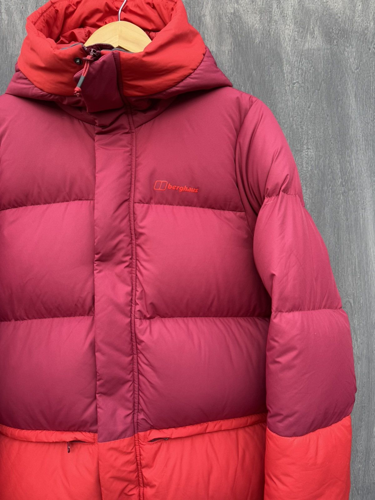 Berghaus Berghaus Combust Feflect Long Down Jacket Size UK14 L Size L / US 10 / IT 46 - 6 Thumbnail