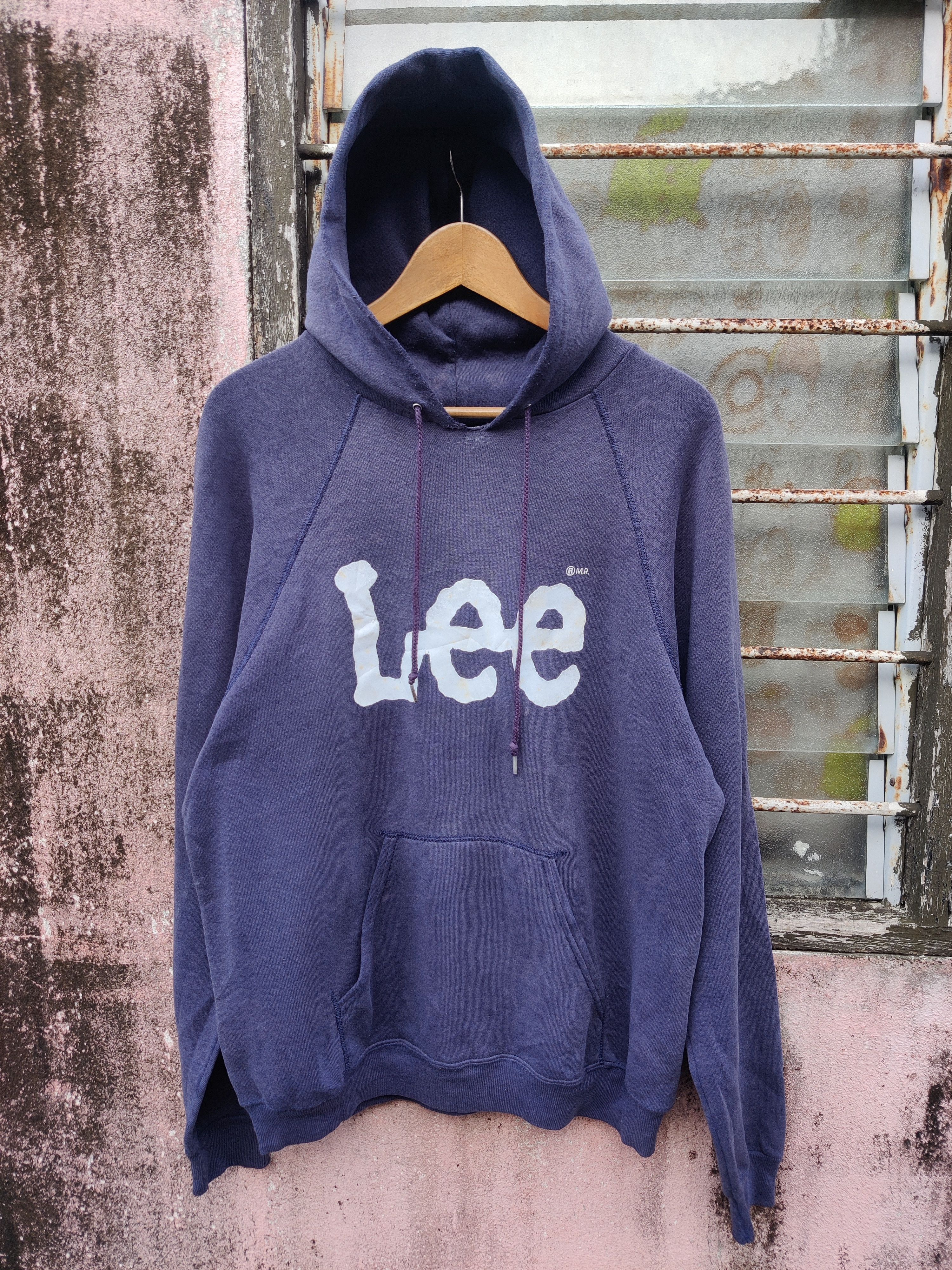 Lee Vintage Distressed Lee Spellout Hoodie Size US L / EU 52-54 / 3 - 2 Thumbnail
