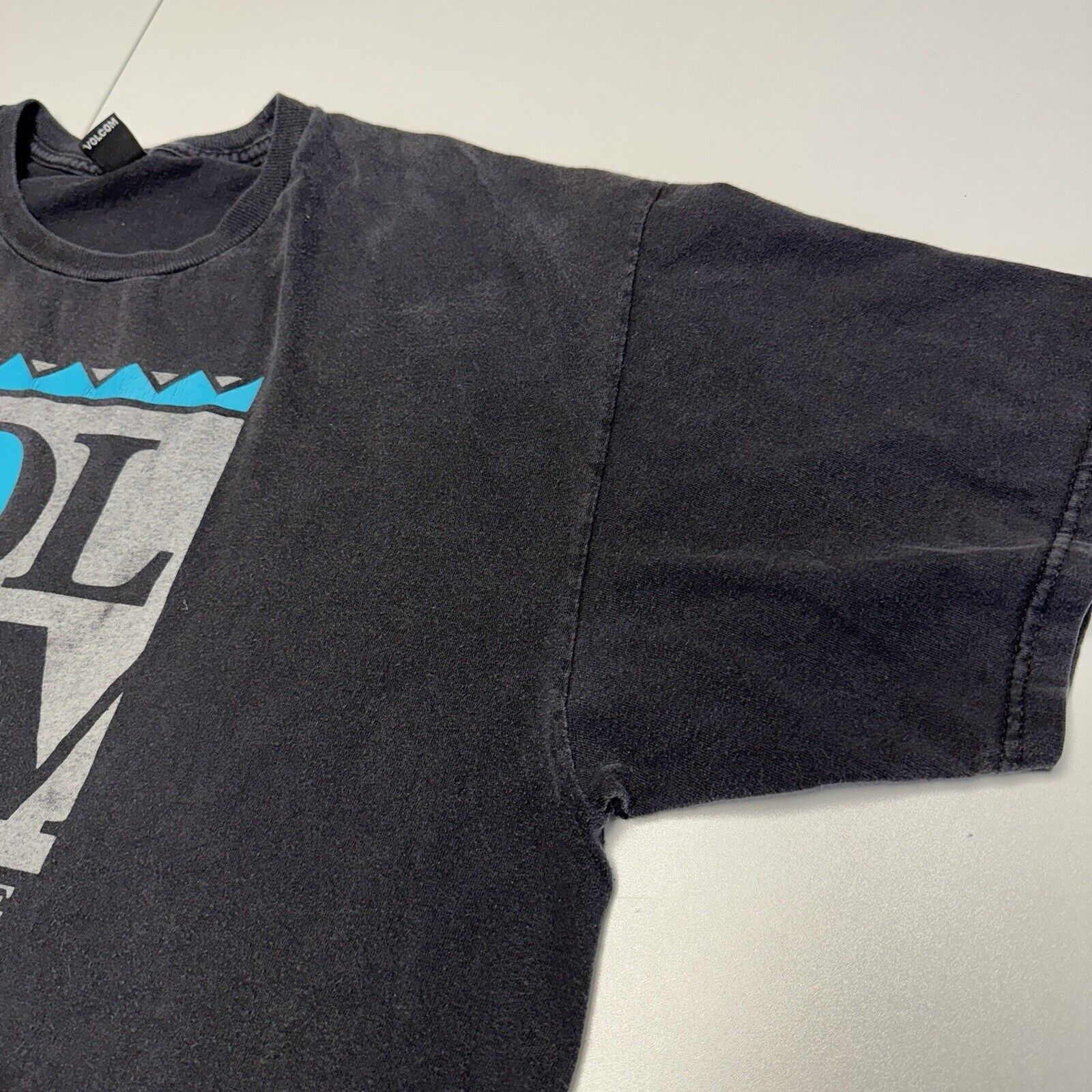 Volcom Vintage Volcom T Shirt Mens XL Black Y2K Short Sleeve Surf S Size US XL / EU 56 / 4 - 7 Thumbnail