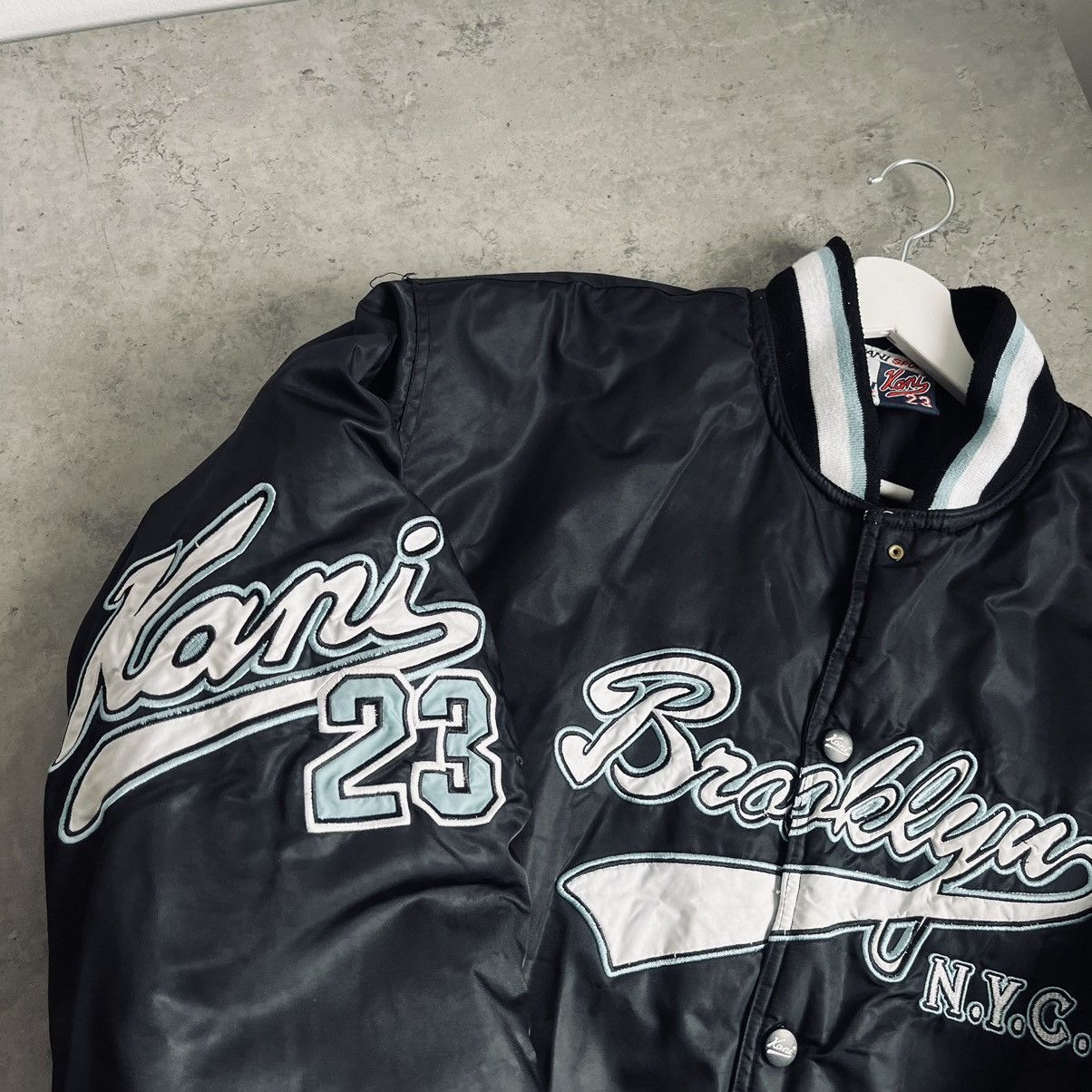 Vintage Vintage Rap Kani 23 Snoop Dog 90s Style Jacket Size US XL / EU 56 / 4 - 4 Thumbnail