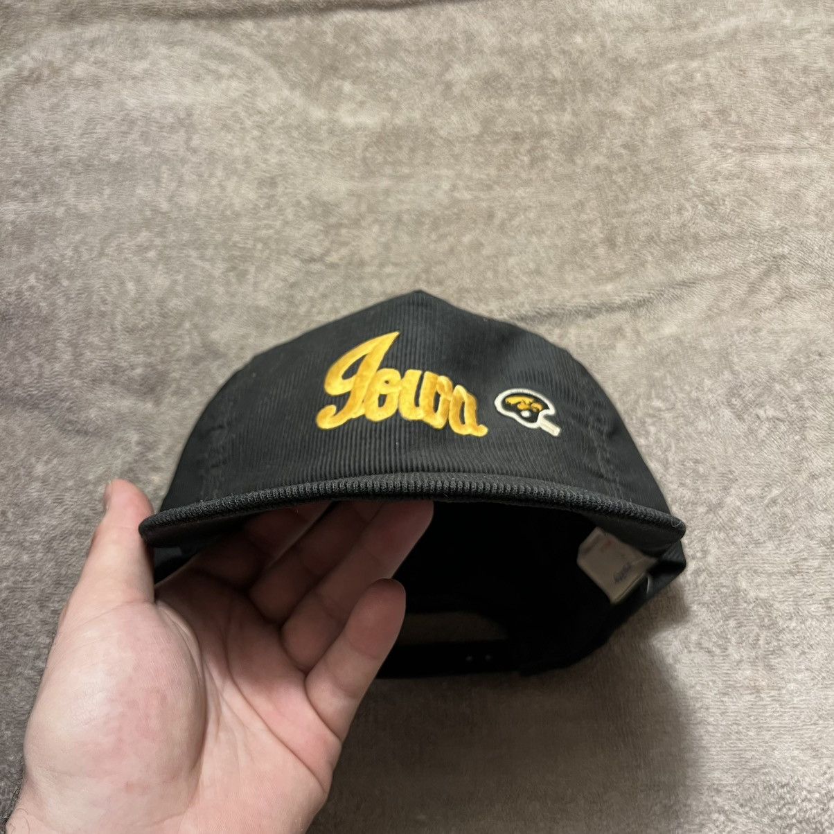 NCAA × Vintage Vintage 80s Iowa Hawkeyes Corduroy Trucker Hat SnapBack USA Size ONE SIZE - 5 Thumbnail