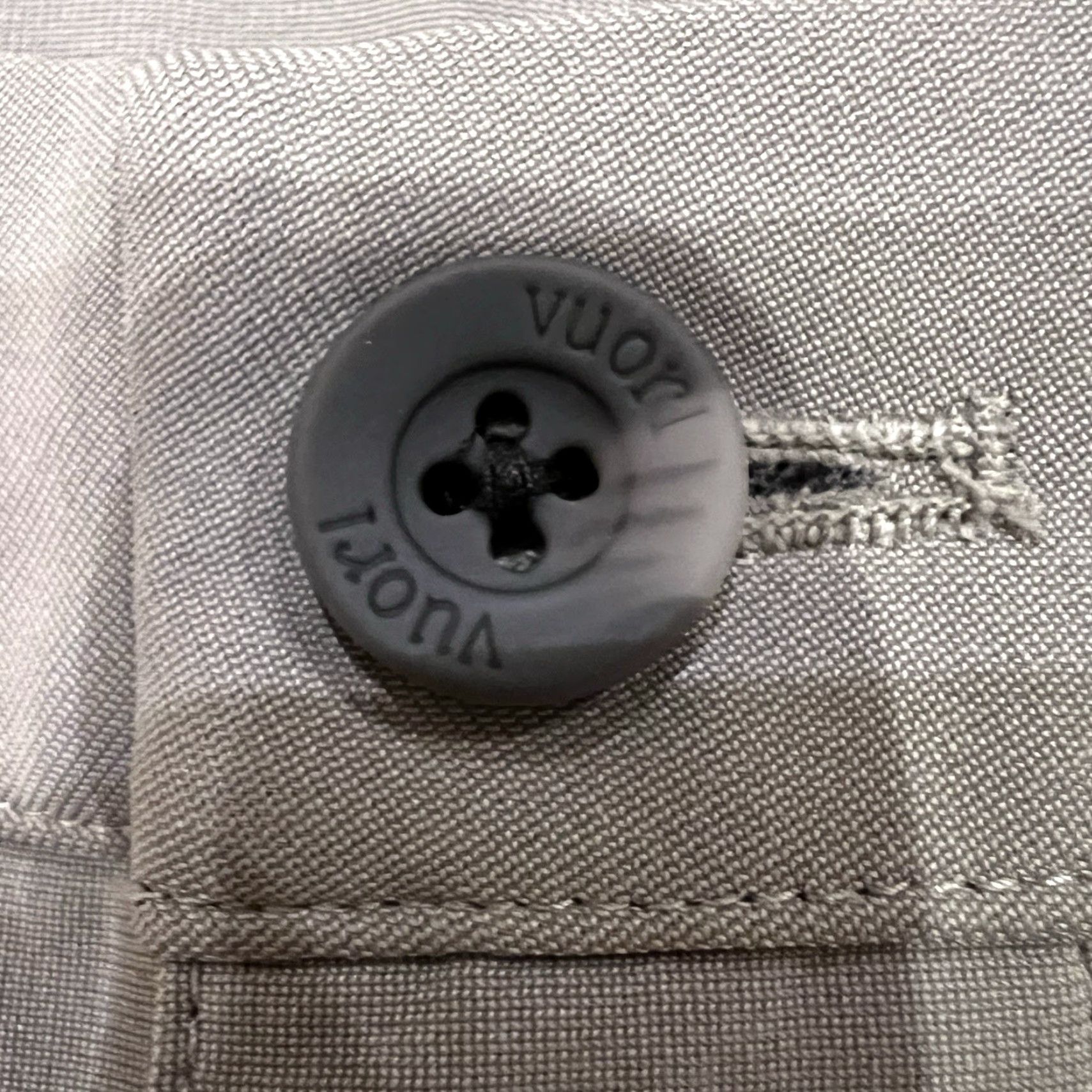 Vuori VUORI Meta Pant Men Size 33x31 Chino Slim Tapered 5-Pocket Beige Logo Casual Work Size US 33 - 4 Thumbnail