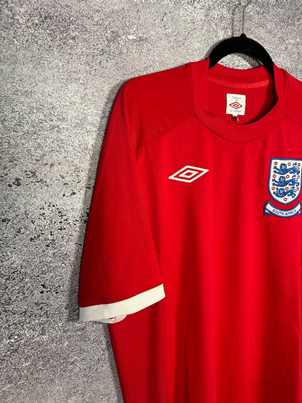 Umbro England National Team 2010 Umbro Soccer Jersey Size US L / EU 52-54 / 3 - 6 Thumbnail