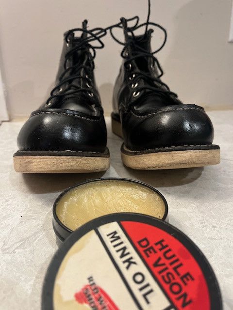 Red Wing Classic Moc®- Black Heritage - Style 875 Size US 10 / EU 43 - 1 Thumbnail