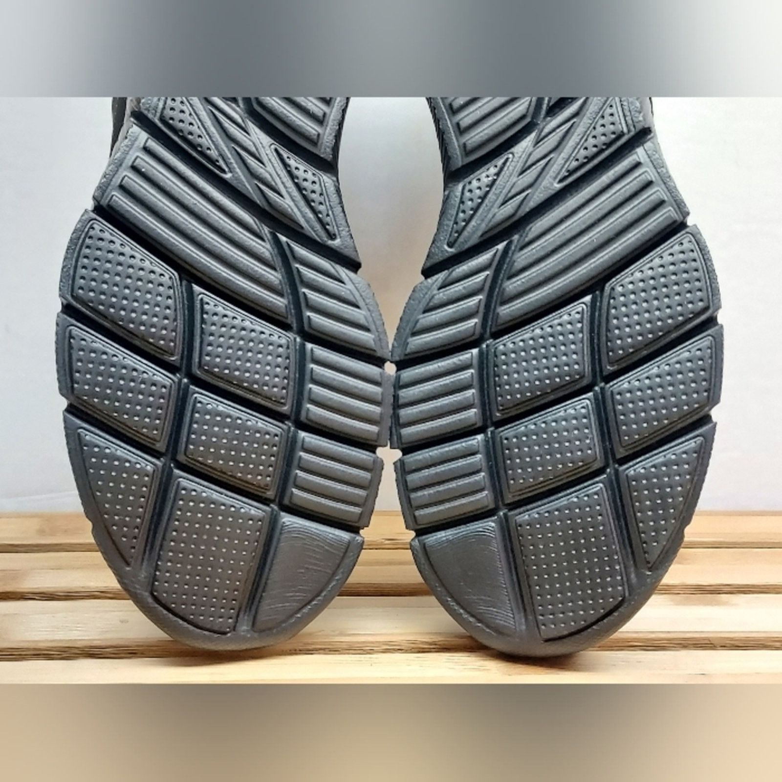SKECHERS Skechers Mens Black Equalizer RelaxedFit SlipOn Shoes Size 7 Size US 7 / EU 40 - 11 Thumbnail