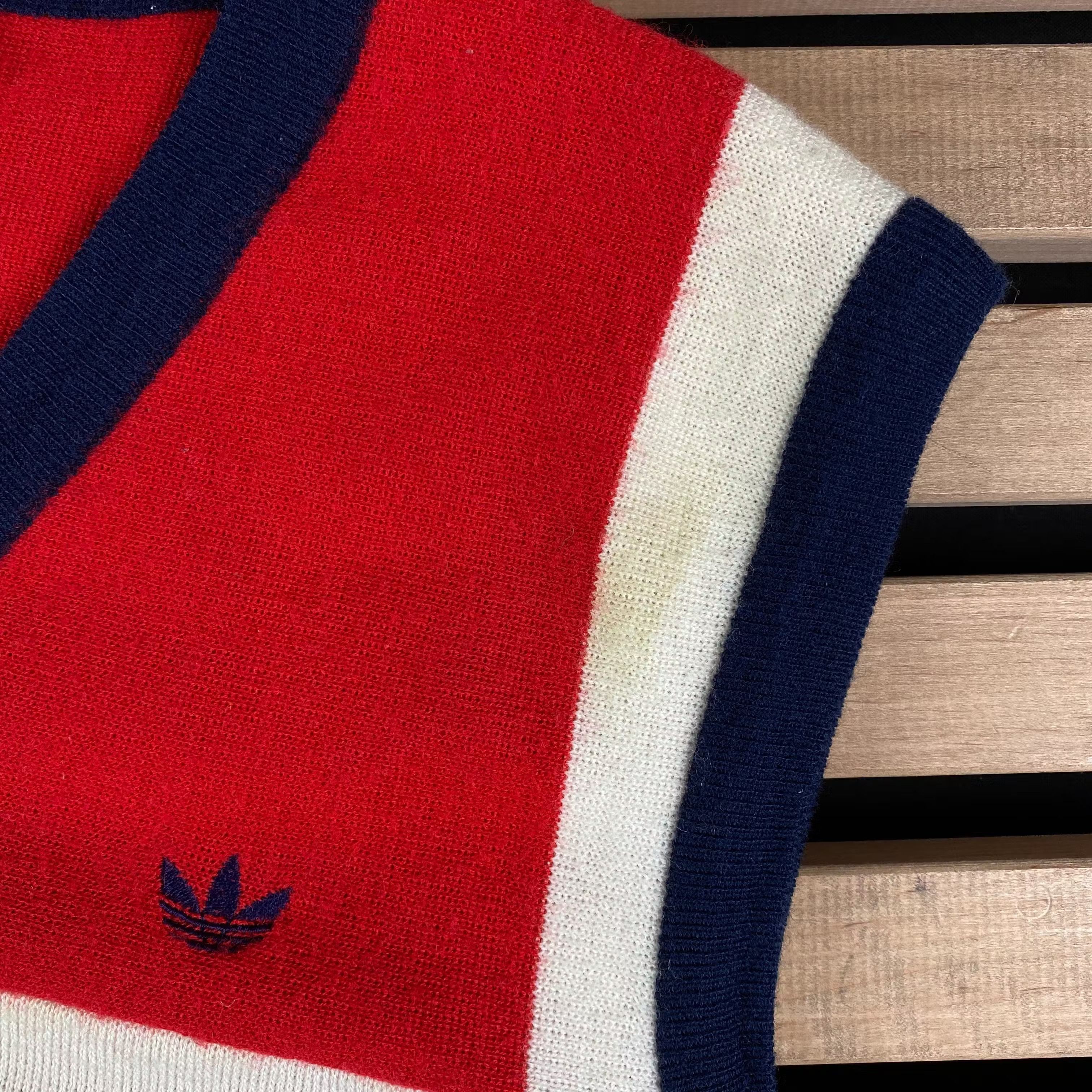 Adidas Mens Adidas Vintage Vest Size XL Size US XL / EU 56 / 4 - 5 Thumbnail
