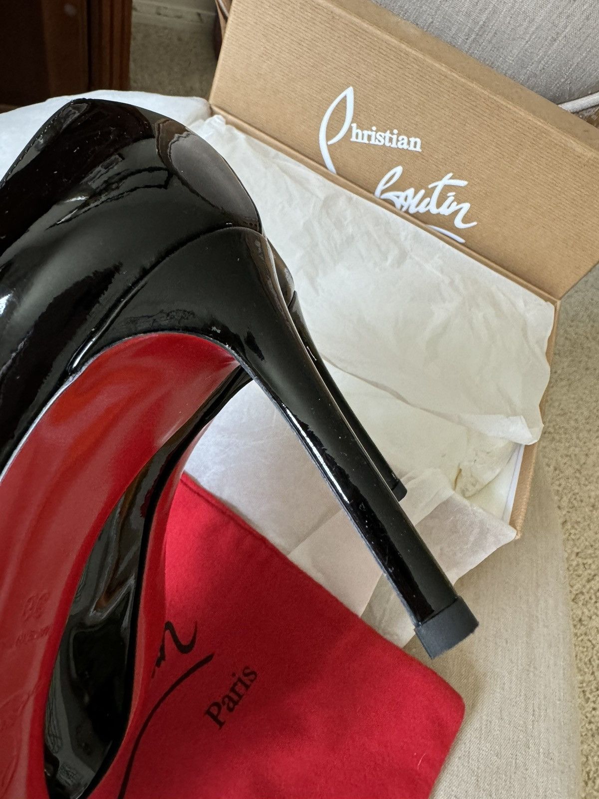 Christian Louboutin CHRISTIAN LOUBOUTIN Lady Peep patent leather heels 38 EU Size US 8 / IT 38 - 7 Thumbnail