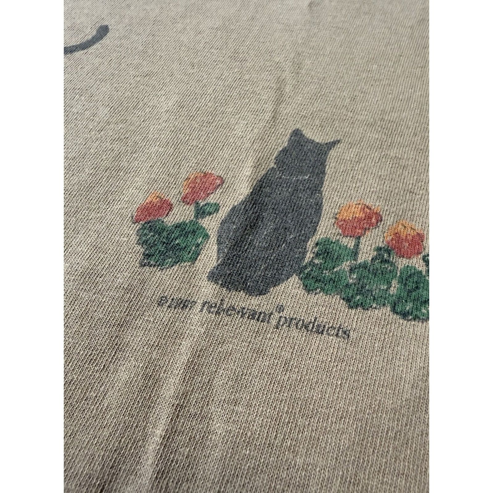 Vintage VINTAGE 90s Cat T-Shirt 1997 All Over Print Black Cat Flowers Medium Tan Size US M / EU 48-50 / 2 - 2 Thumbnail