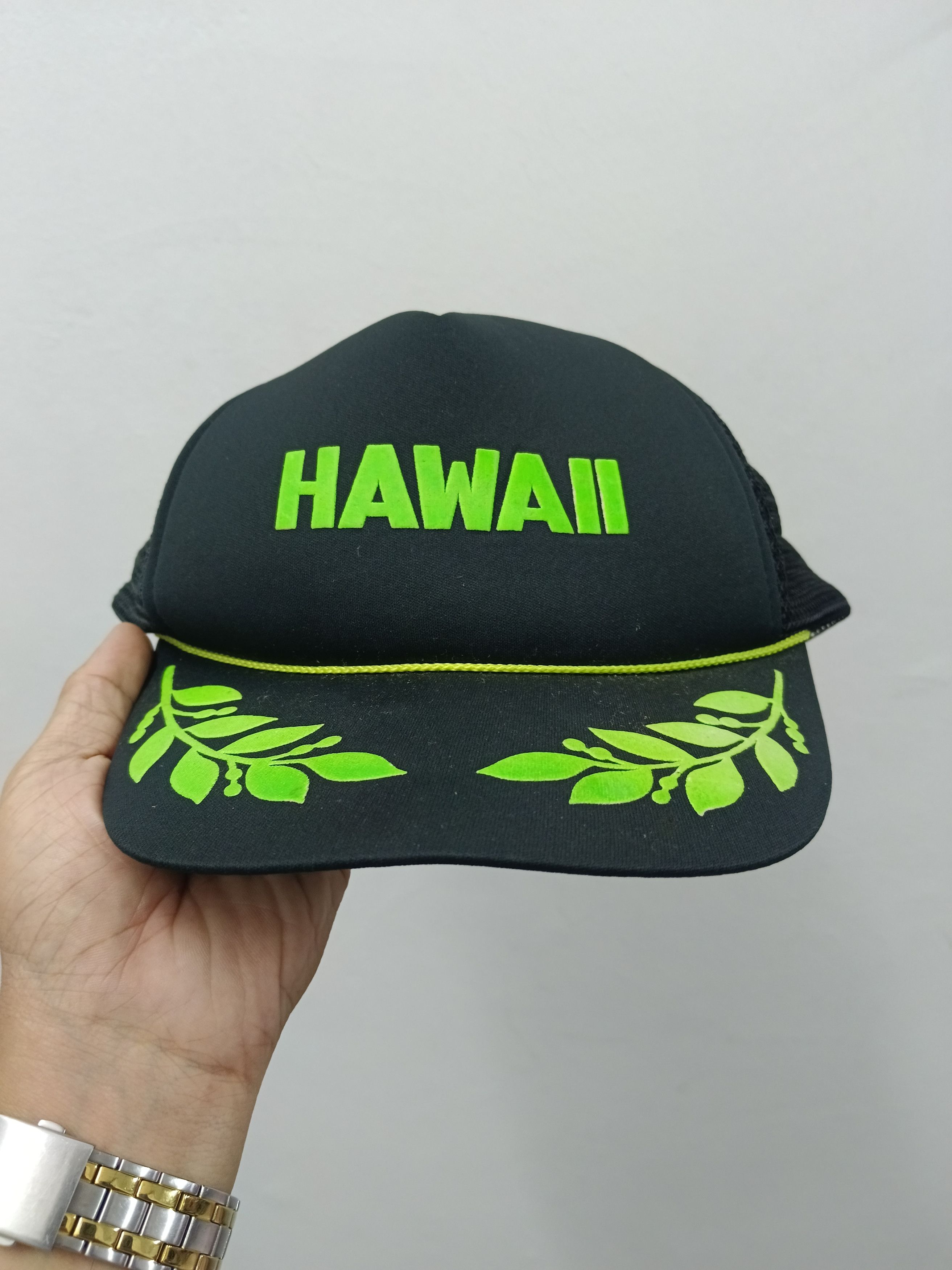 Vintage Vintage 80s Hawaii Leaf Snapback Trucker Hat Neon Size ONE SIZE - 2 Thumbnail