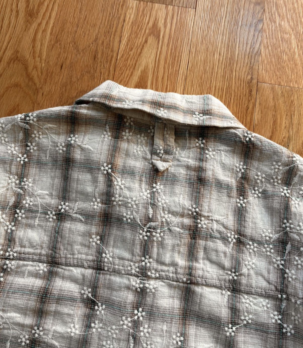 Other Vitesse Haute Cropped Boxy Embroidery Waffle Button Up L Size US L / EU 52-54 / 3 - 11 Thumbnail