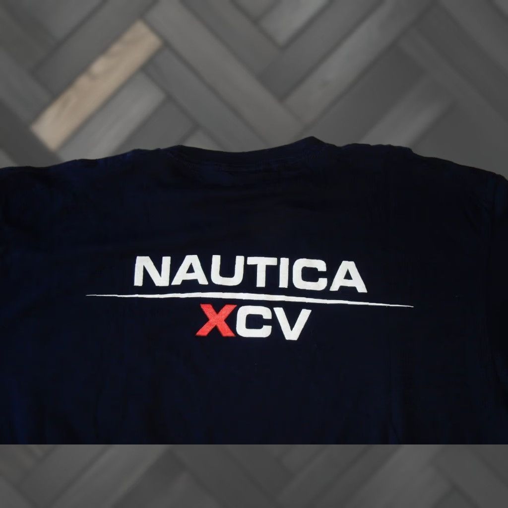 Nautica VINTAGE Nautica Men's Short Sleeve T-Shirt XL Blue Cotton 2000s Size US XL / EU 56 / 4 - 1 Thumbnail