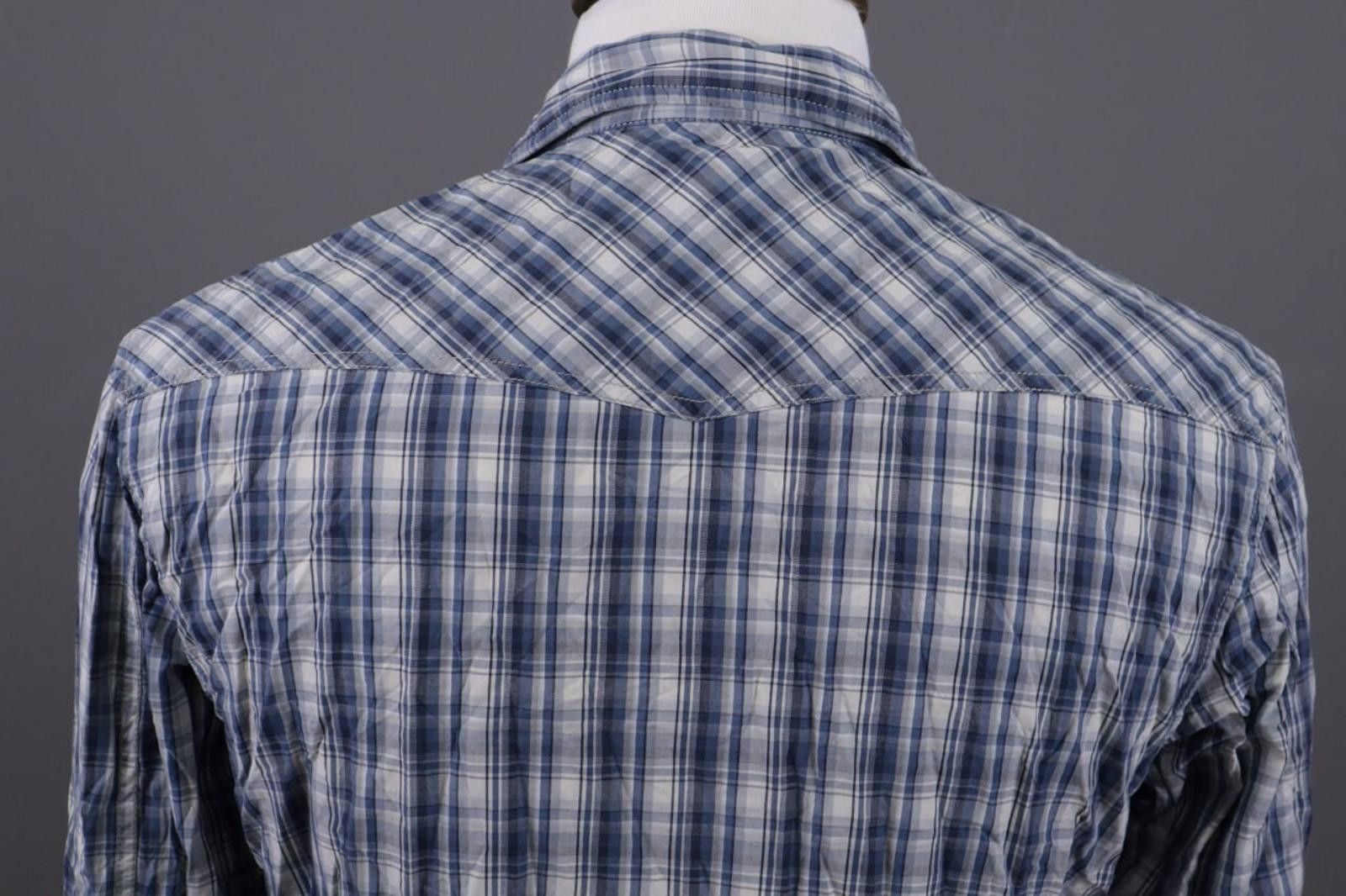 Napapijri Napapijri Geographic Blue Check Button Down Shirt Size L Size US L / EU 52-54 / 3 - 12 Thumbnail