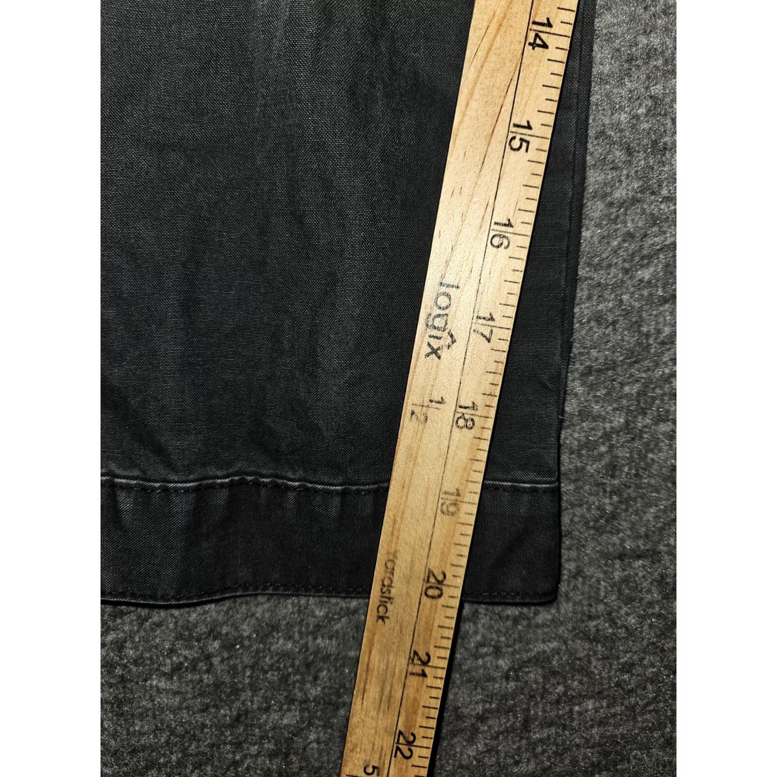 L.E.I. LEI Cargo Pants Womens 9 Black Cropped Utility Pockets Adjustable Hem Casual Capri Pants Size 30" / US 8 / IT 44 - 7 Thumbnail