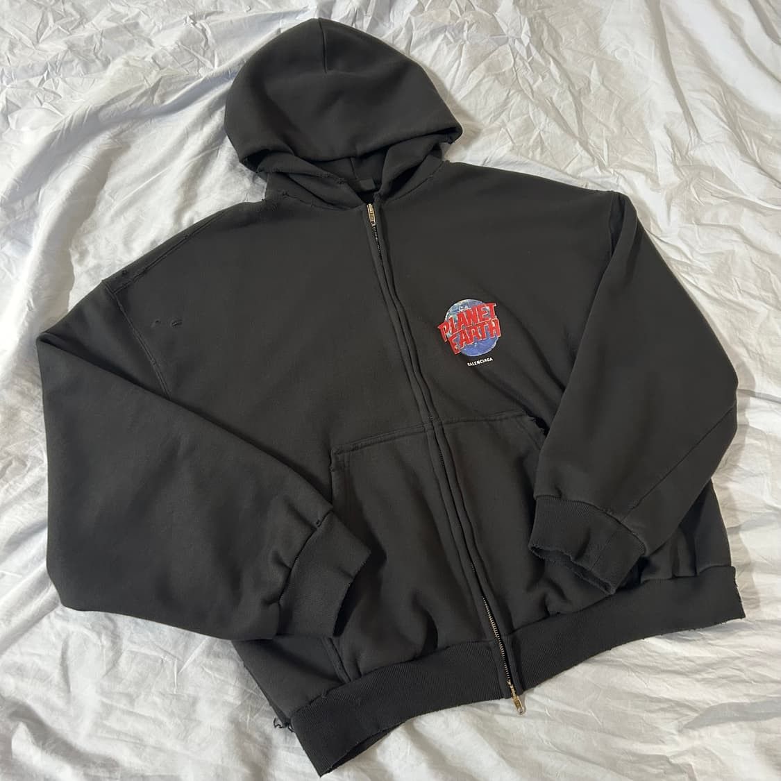 Balenciaga Balenciaga Planet Earth Zip up hoodie Size US L / EU 52-54 / 3 - 1 Thumbnail