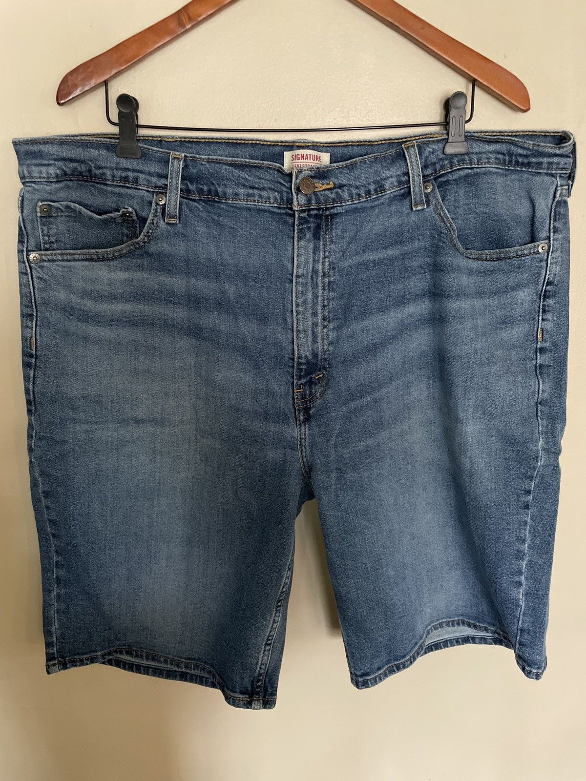 Levi's × Levi's Vintage Clothing × Vintage Vintage Levis Strauss signature Blue Jean shorts demin jorts Size US 42 / EU 58 - 1 Thumbnail