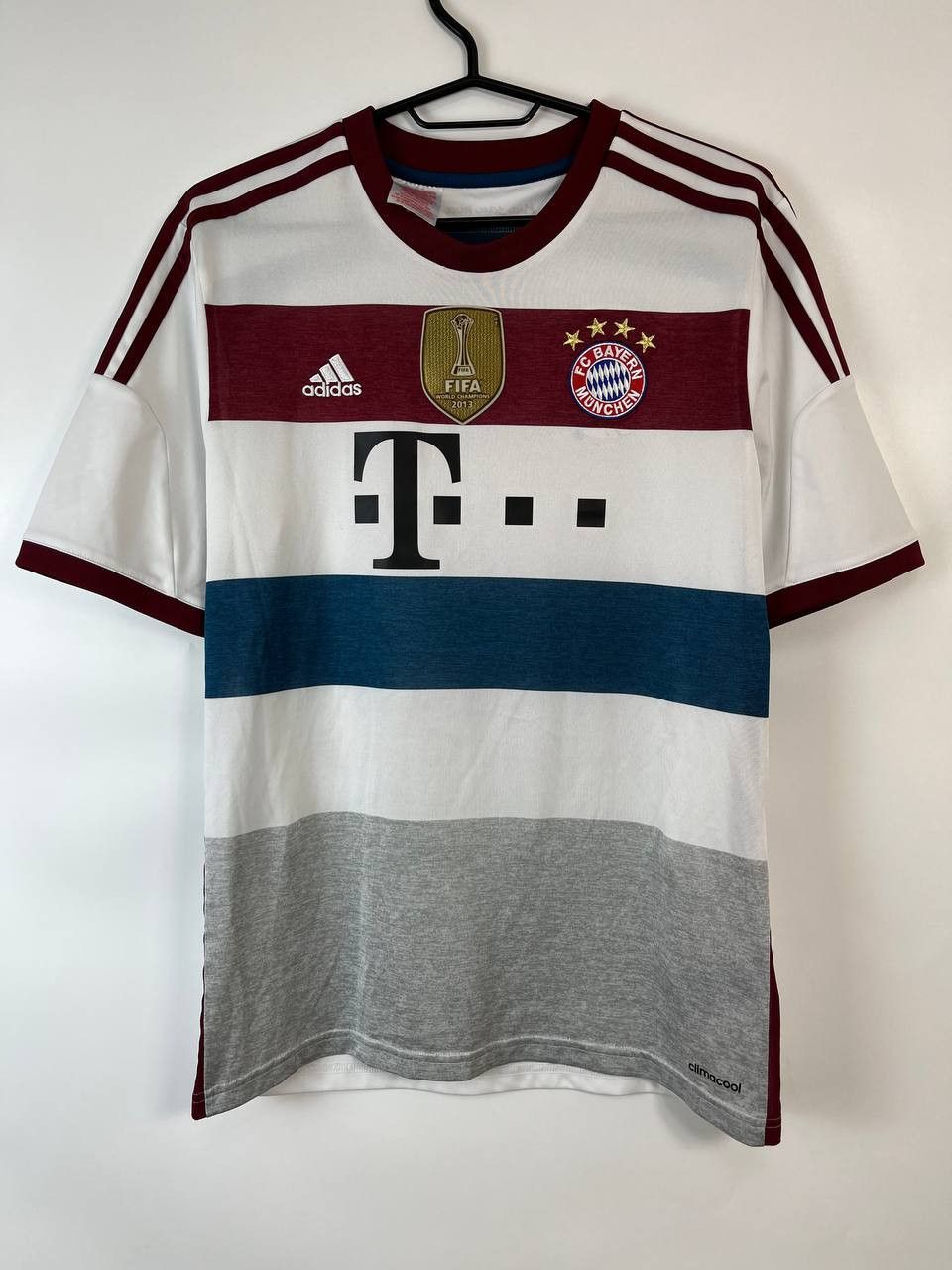 Adidas BAYERN MUNICH 2014 2015 AWAY SHIRT BOATENG #17 SIZE XS Size US XS / EU 42 / 0 - 1 Thumbnail