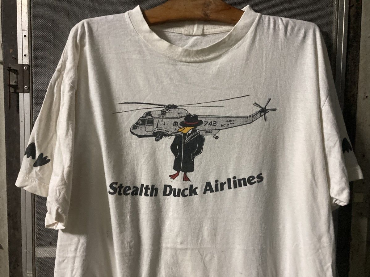 Designer Vintage T-shirt 90s Size US XL / EU 56 / 4 - 2 Thumbnail