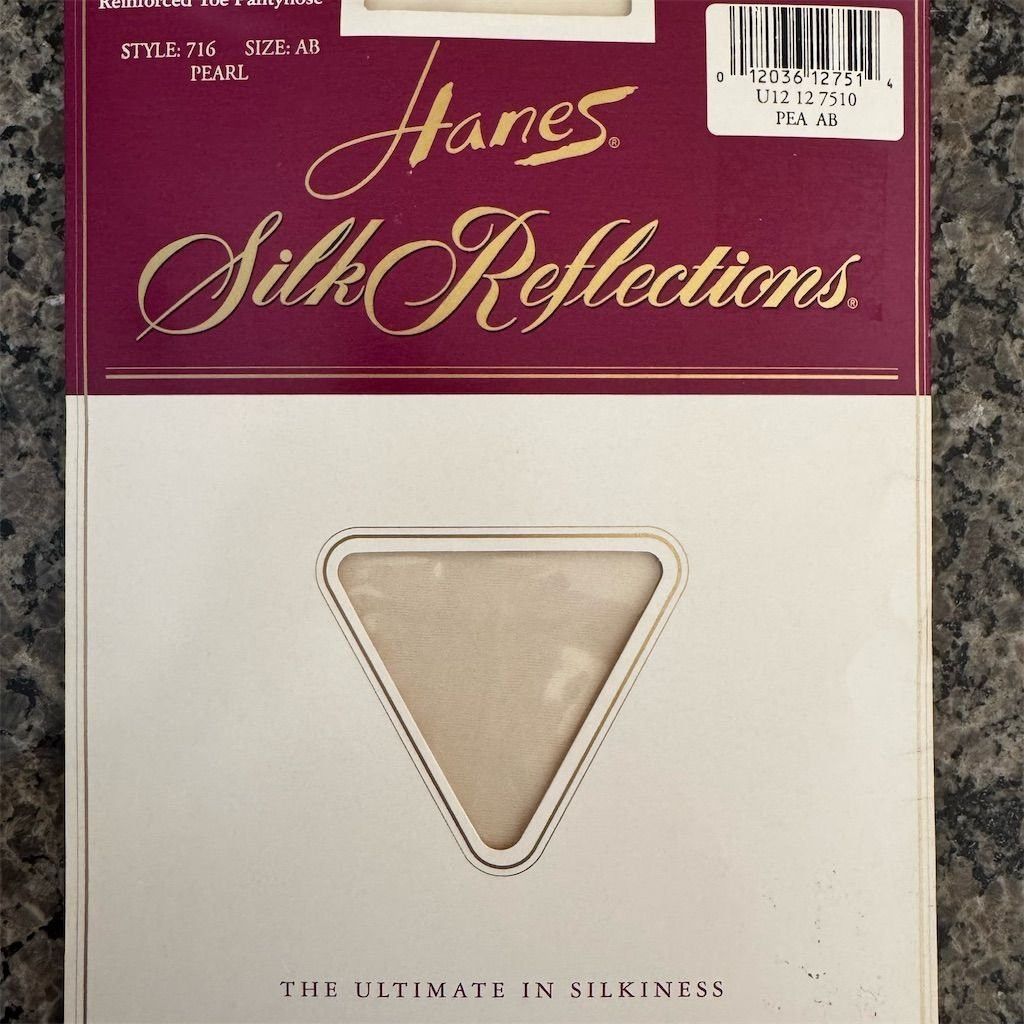 Hanes Hanes Silk Reflections Women's Sheer Control Top Pantyhose Size ONE SIZE - 2 Thumbnail