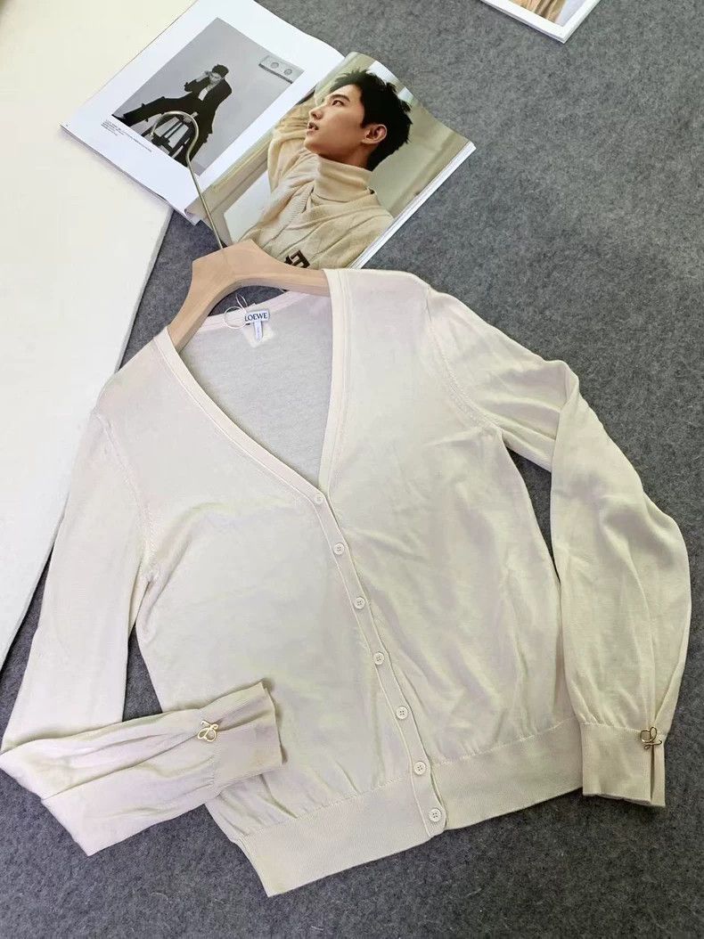 Loewe LOEWE A knitted cardigan in pure colour Size L / US 10 / IT 46 - 1 Thumbnail