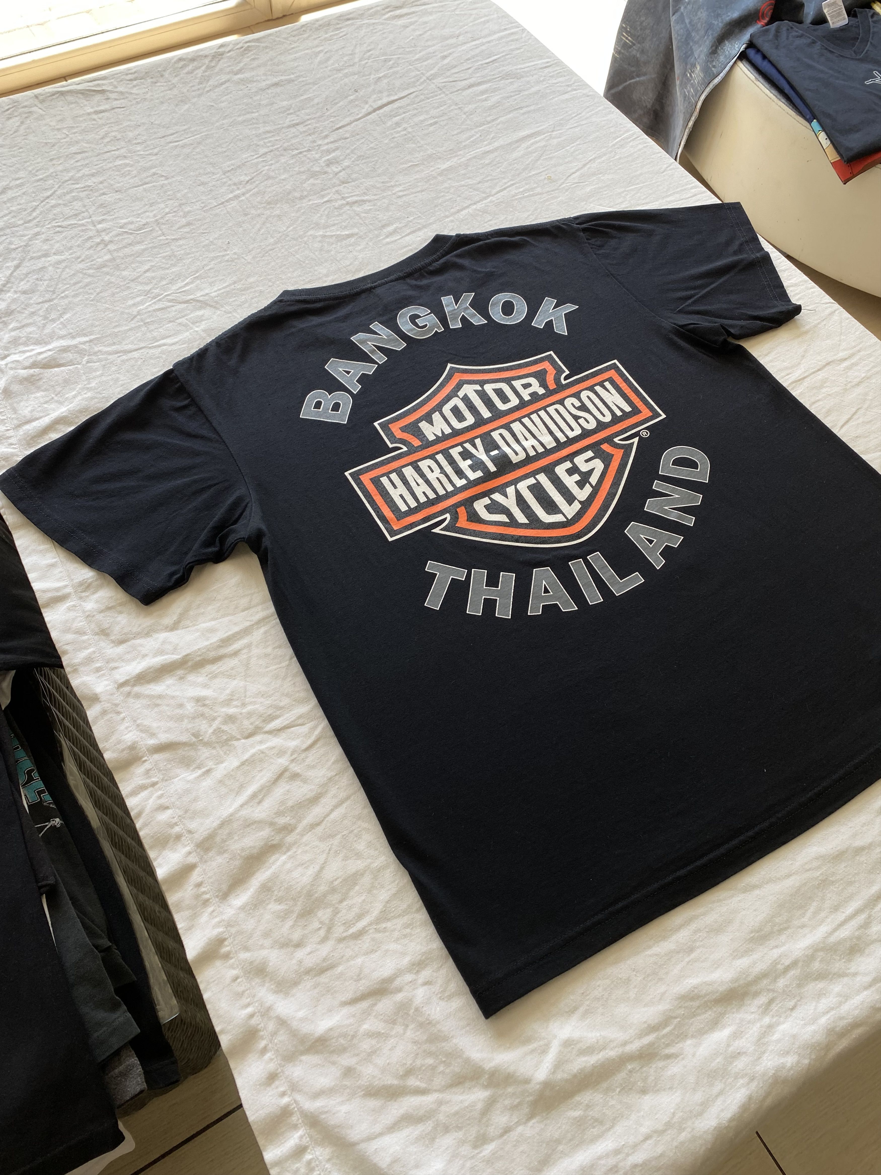 Harley Davidson Harley Davidson Bangkok Thailand Vintage Black Tee Size US L / EU 52-54 / 3 - 14 Thumbnail