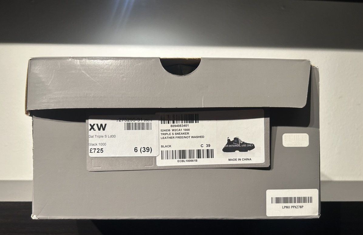 Balenciaga Balenciaga Triple S Size US 6 / EU 39 - 22 Thumbnail