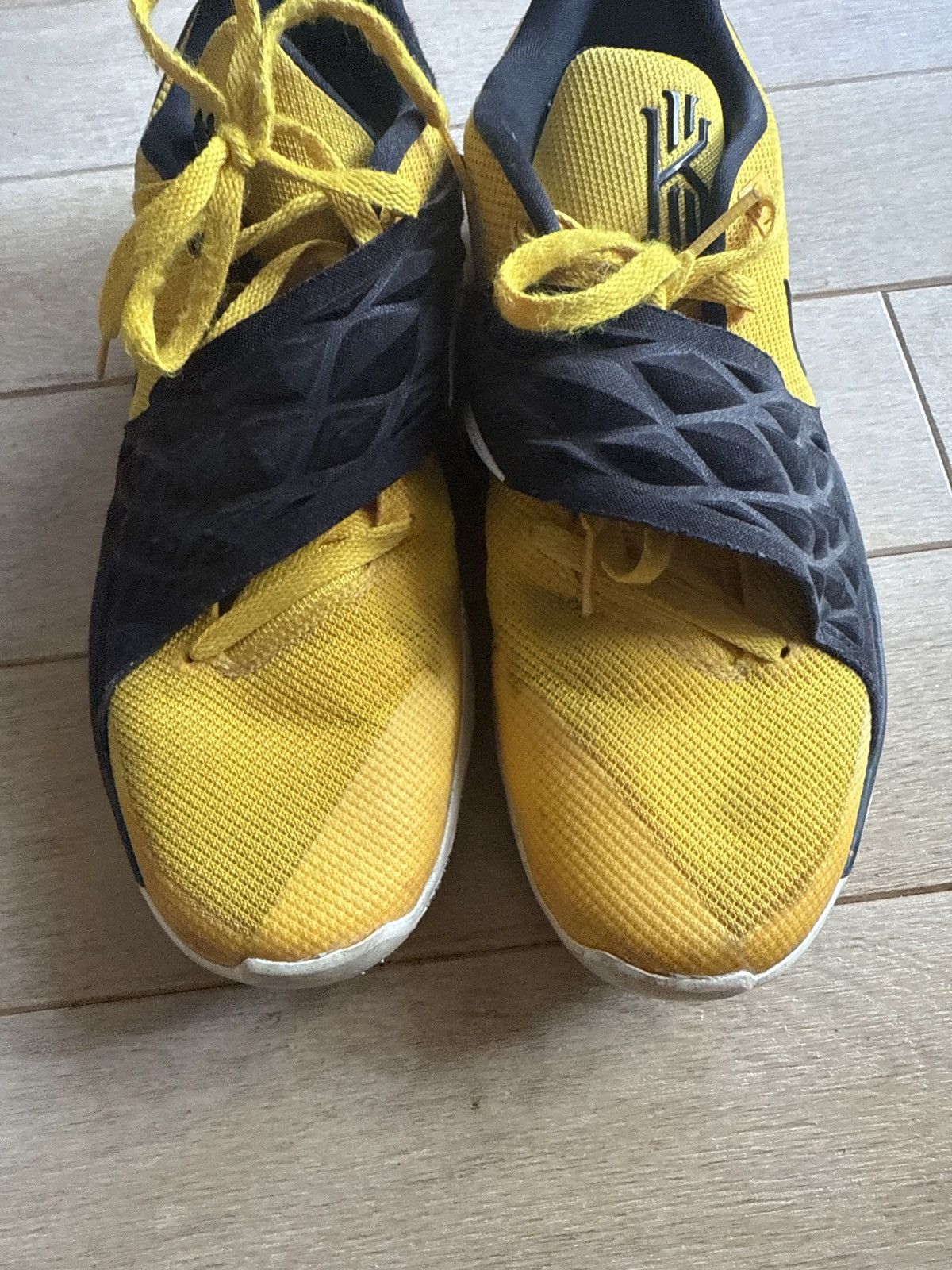 Nike Nike Kyrie Low 1 Size US 12 / EU 45 - 5 Thumbnail