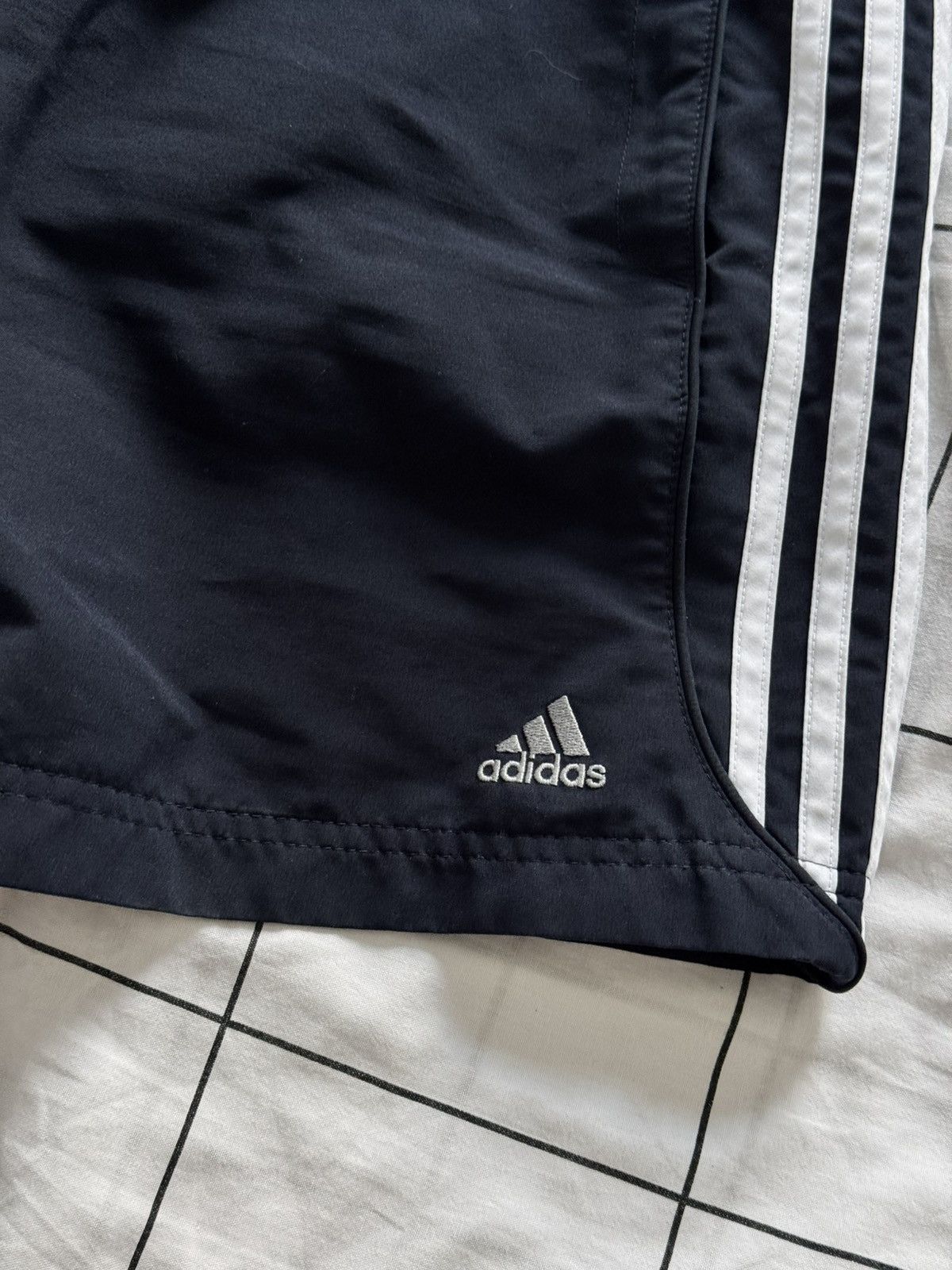Adidas Adidas Baggy Shorts Balenciaga Style Size US 32 / EU 48 - 12 Thumbnail