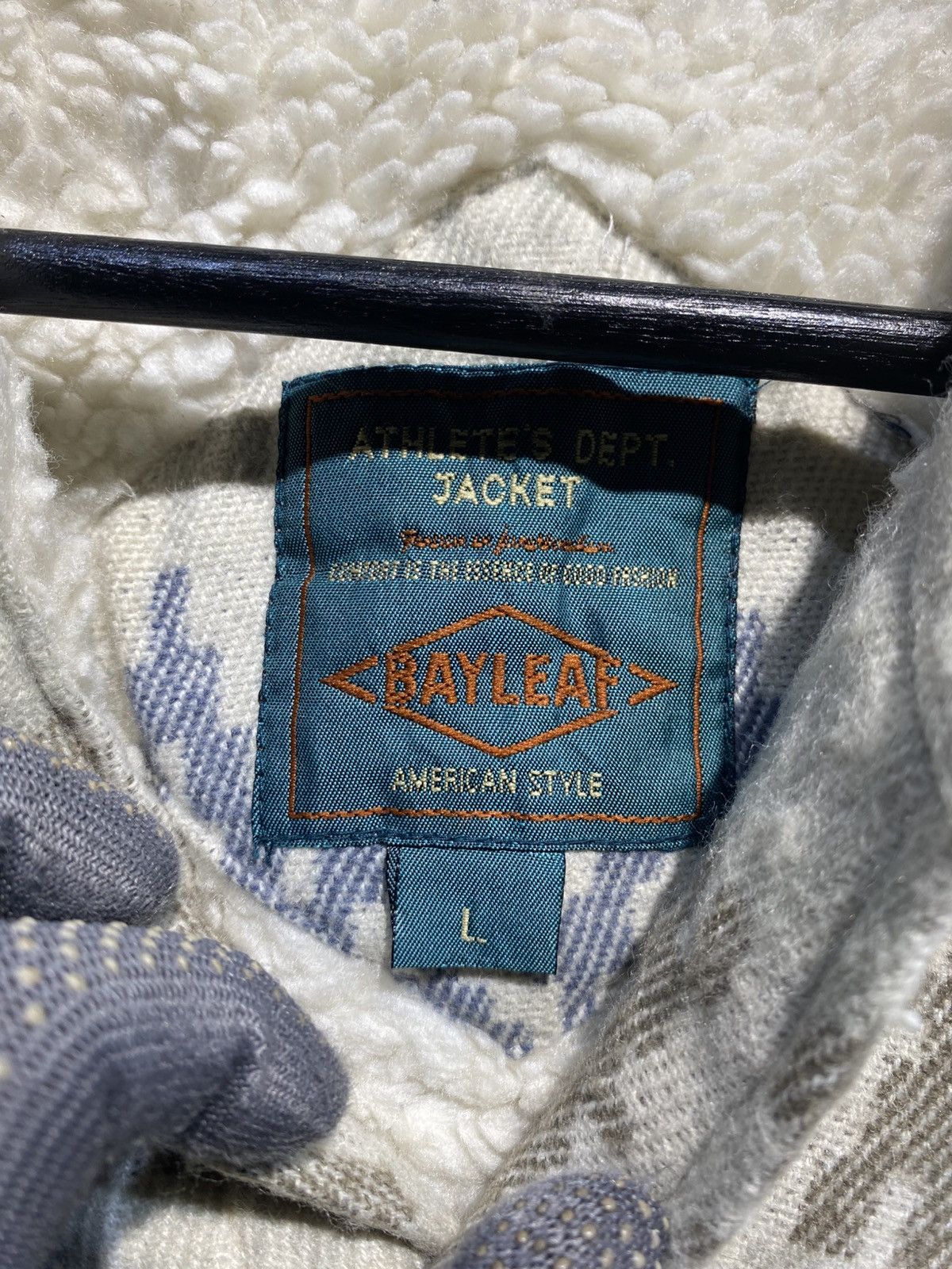 Vintage Vintage Bayleaf American Style Aztec Sherpa Jacket – 90s Size US L / EU 52-54 / 3 - 8 Thumbnail