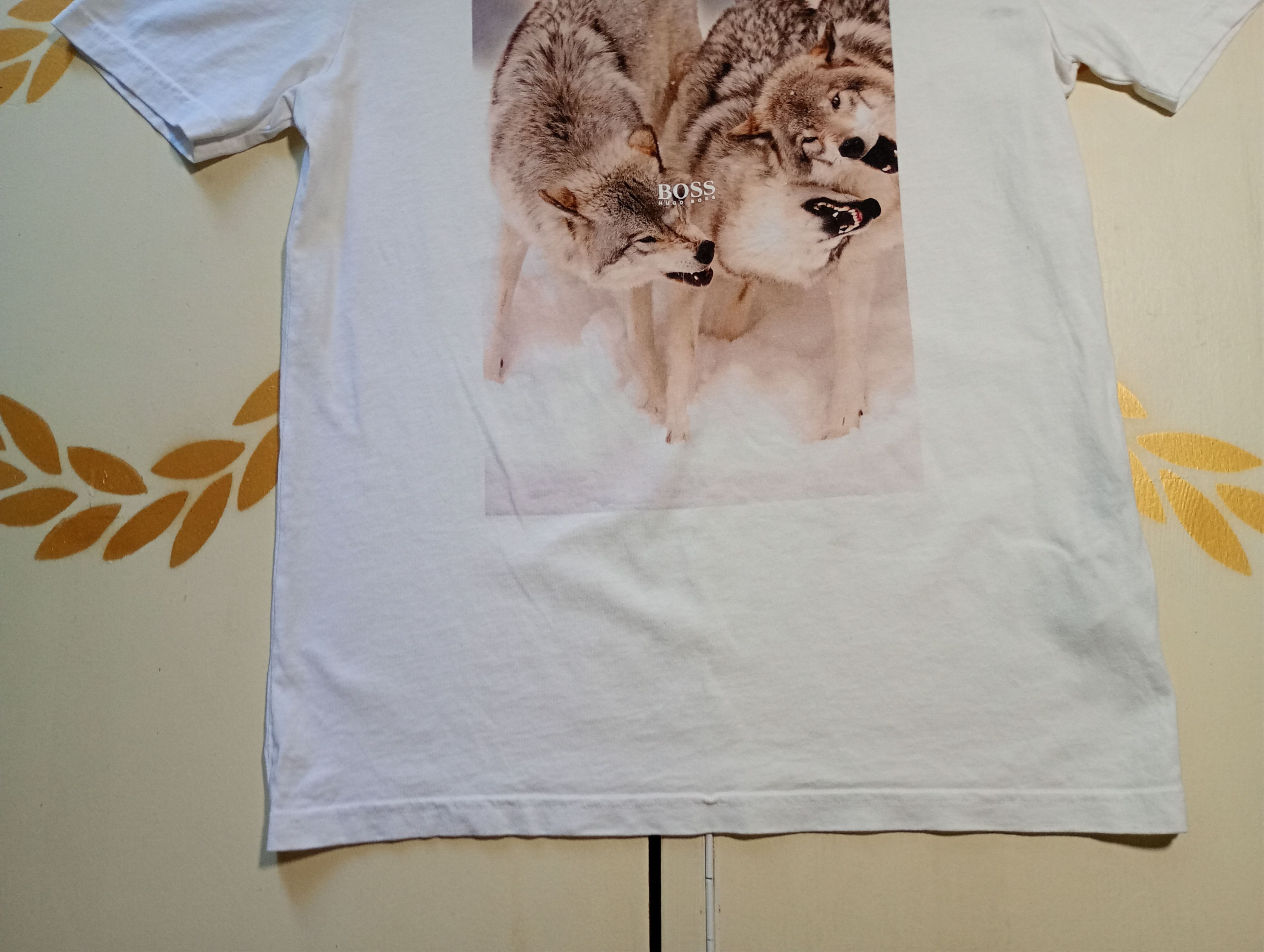 Hugo Boss Hugo Boss Wolf Printed T-Shirt Size US M / EU 48-50 / 2 - 2 Thumbnail
