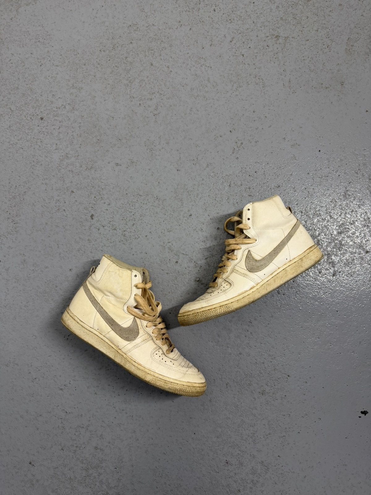 Nike Vintage 1982 Nike Legend Made In Korea Sneakers Size US 11 / EU 44 - 1 Thumbnail